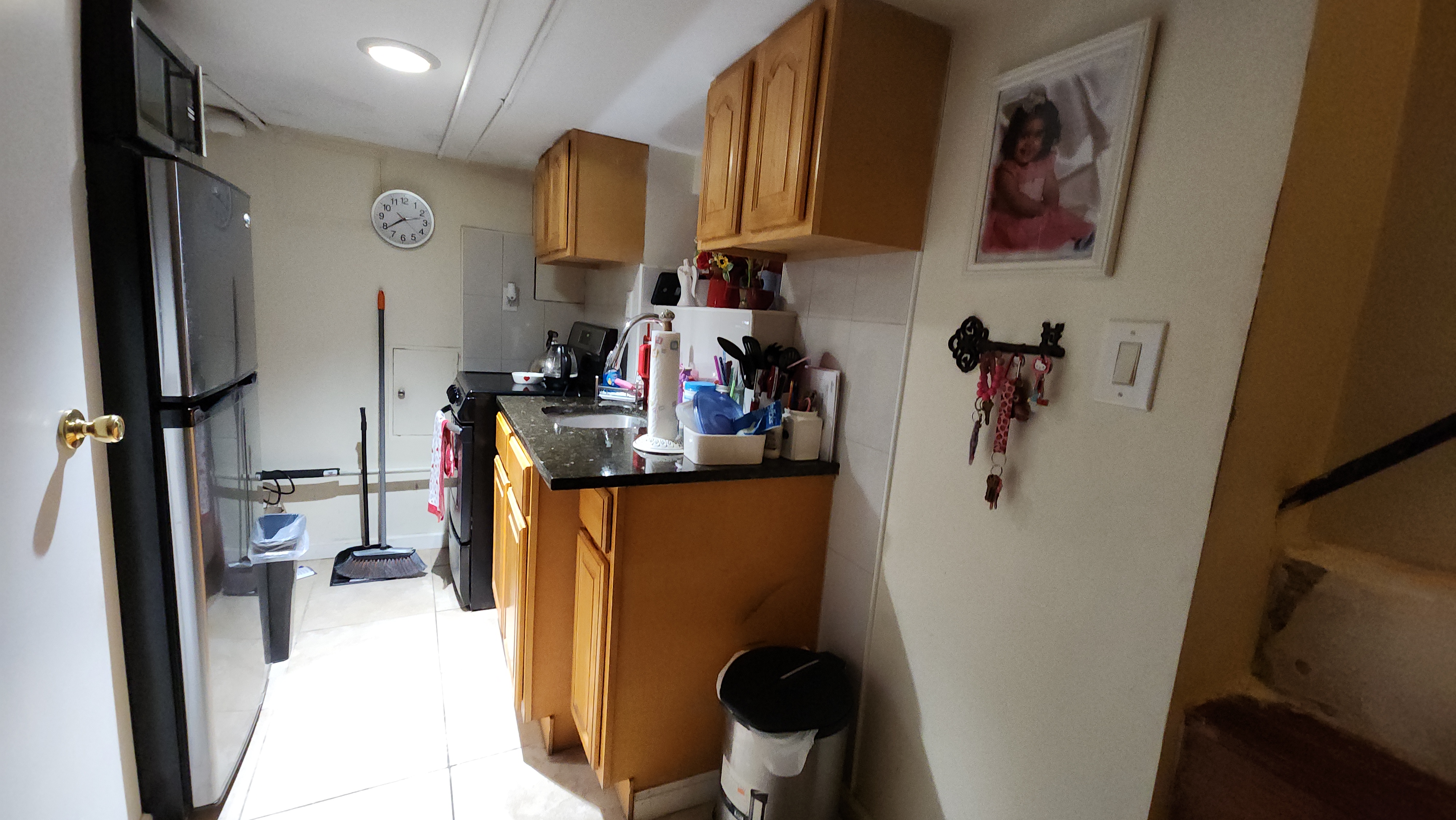 Elmhurst, New York, 11373, United States, 10 Bedrooms Bedrooms, ,3 BathroomsBathrooms,Residential,For Sale,1895054