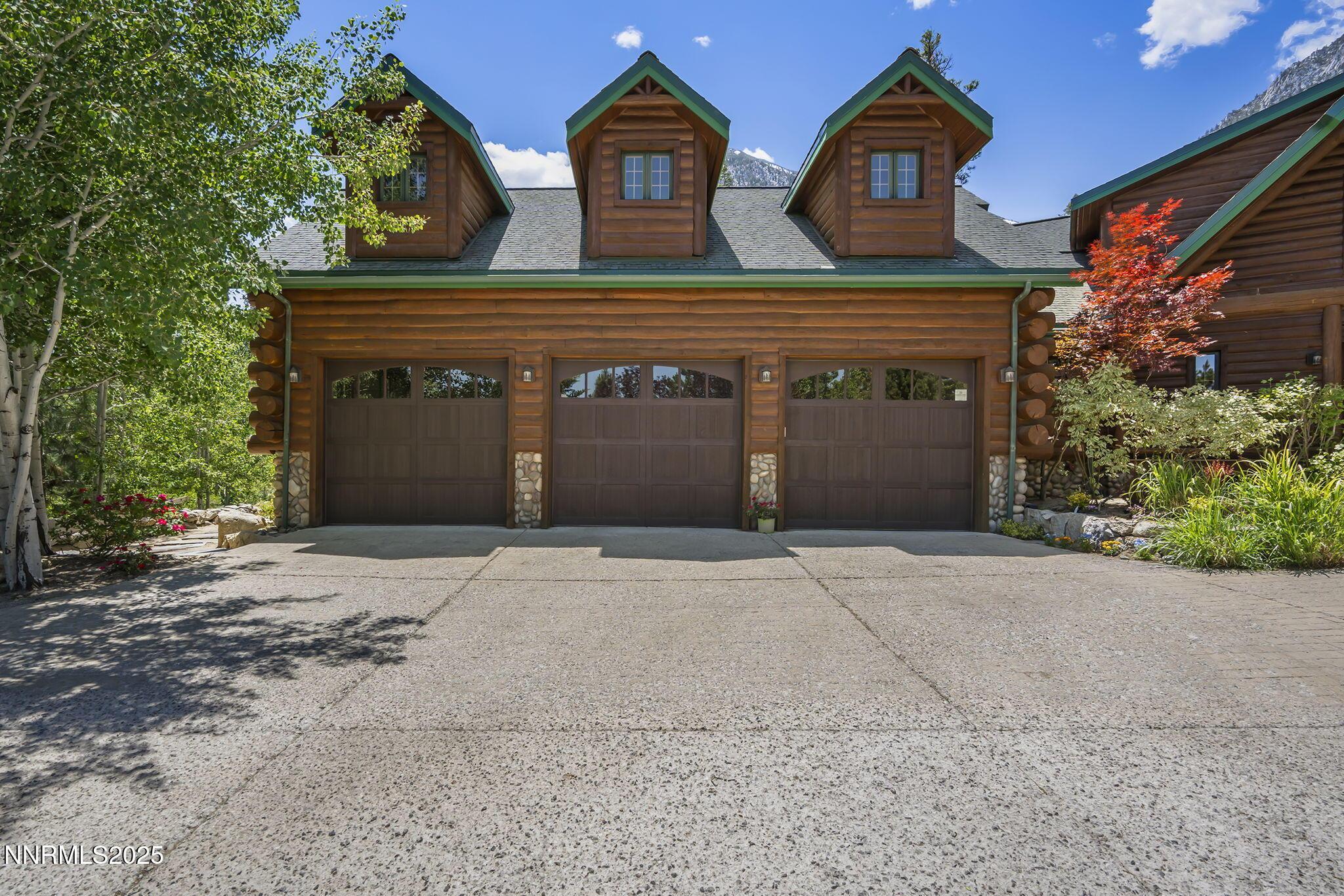 Gardnerville, Nevada, 89460, United States, 4 Bedrooms Bedrooms, ,6 BathroomsBathrooms,Residential,For Sale,1848388