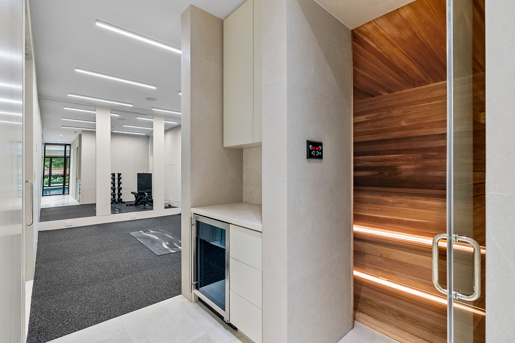  Luxury Living in Forest Hill - 物件實景