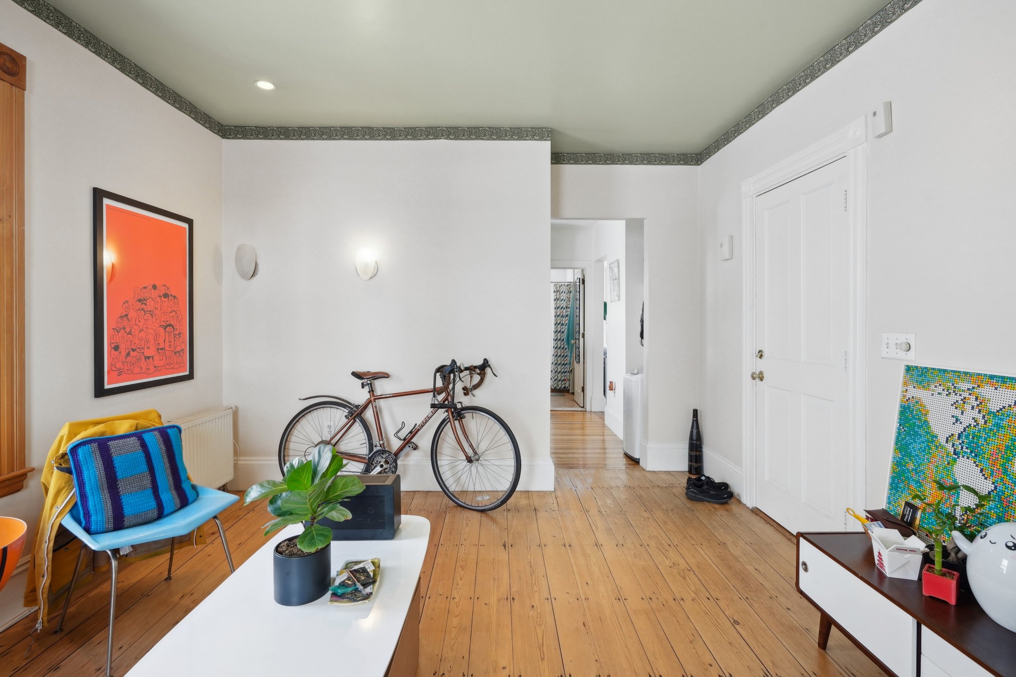 Somerville, Massachusetts, 02143-4209, United States, 6 Bedrooms Bedrooms, ,3 BathroomsBathrooms,Residential,For Sale,1816239