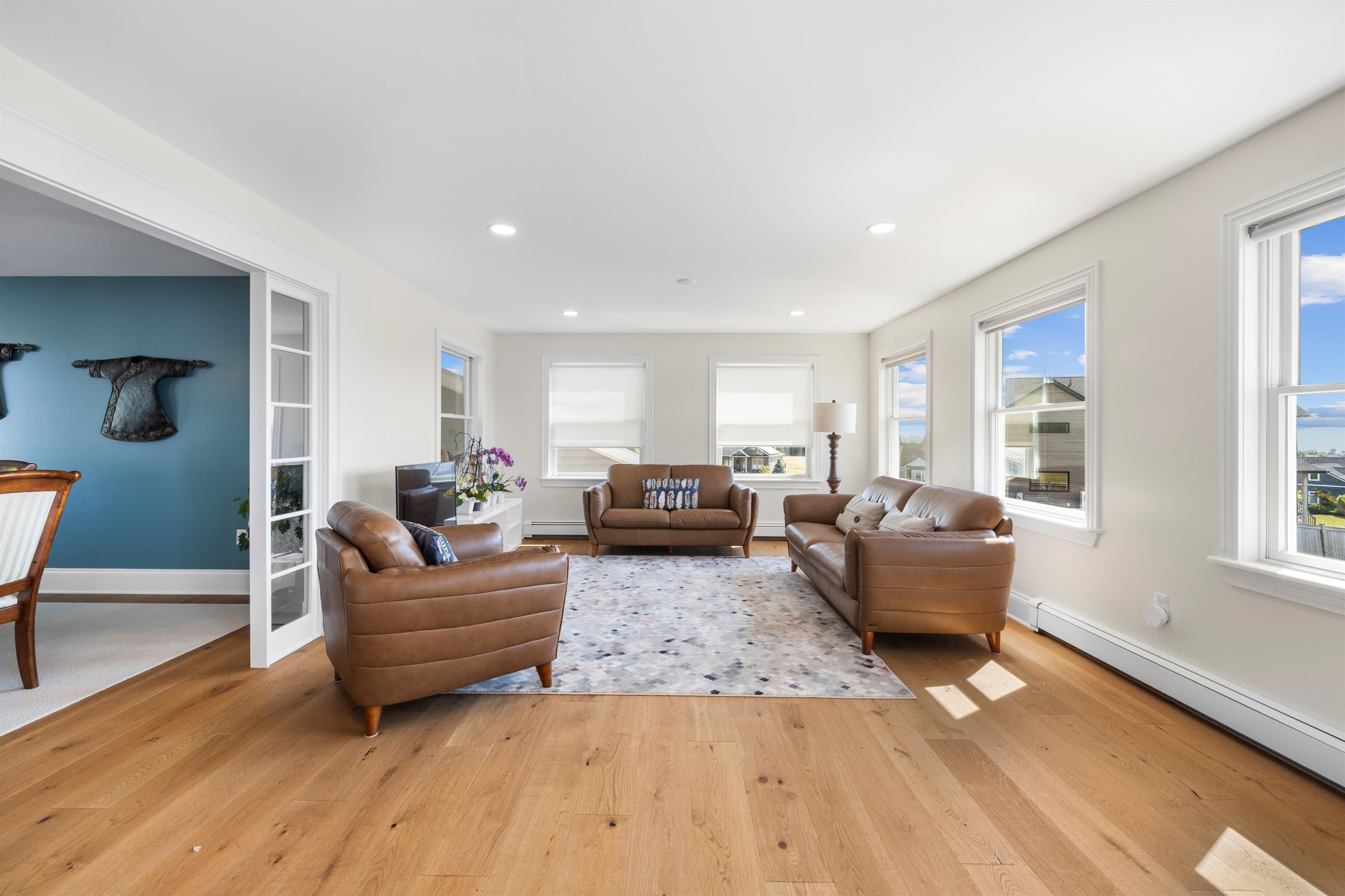 STRATFORD, Prince Edward Island, C1B 0J7, CA, 7 Bedrooms Bedrooms, ,4 BathroomsBathrooms,Residential,For Sale,1949695