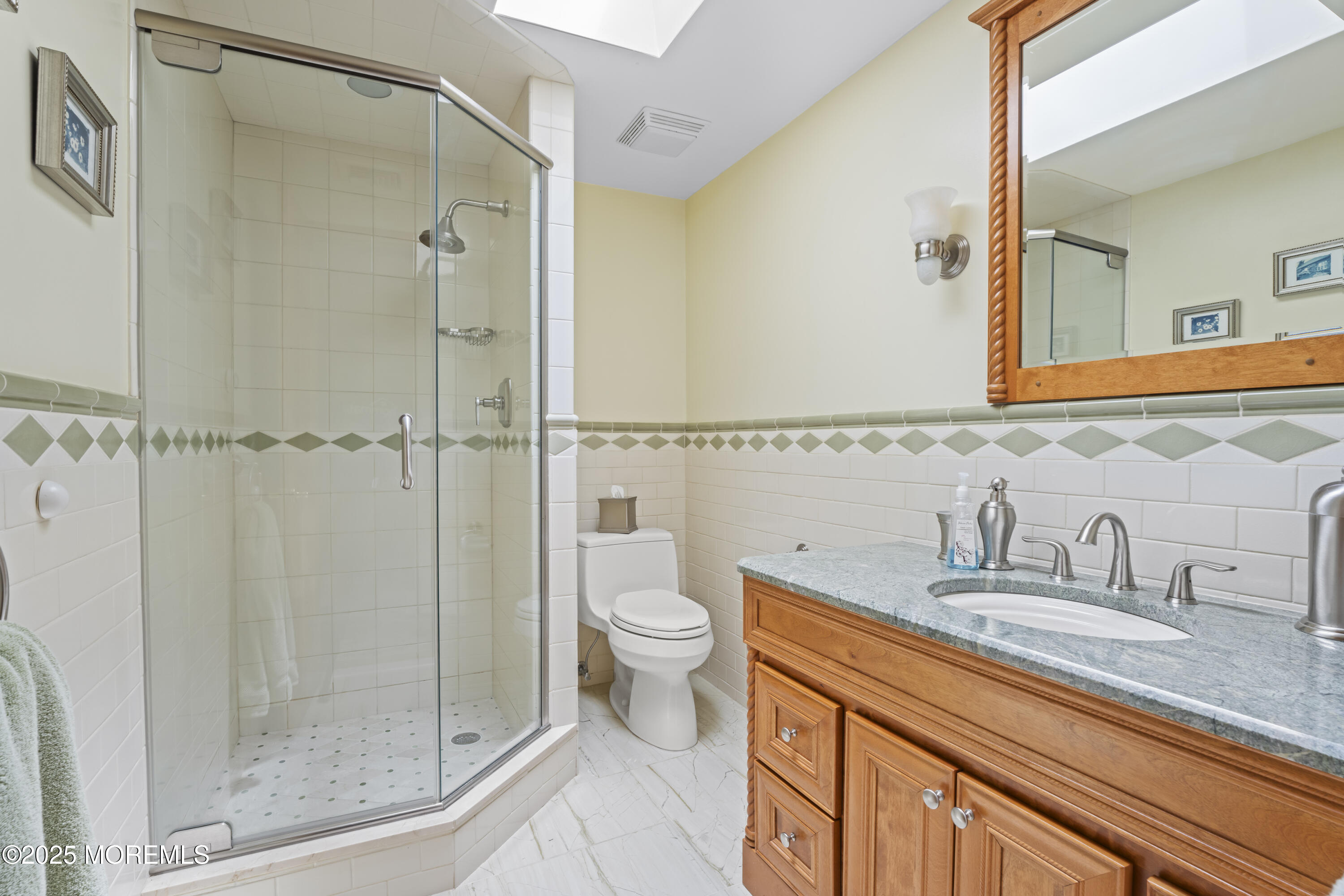 West Caldwell, New Jersey, 07006, United States, 3 Bedrooms Bedrooms, ,3 BathroomsBathrooms,Residential,For Sale,1916305