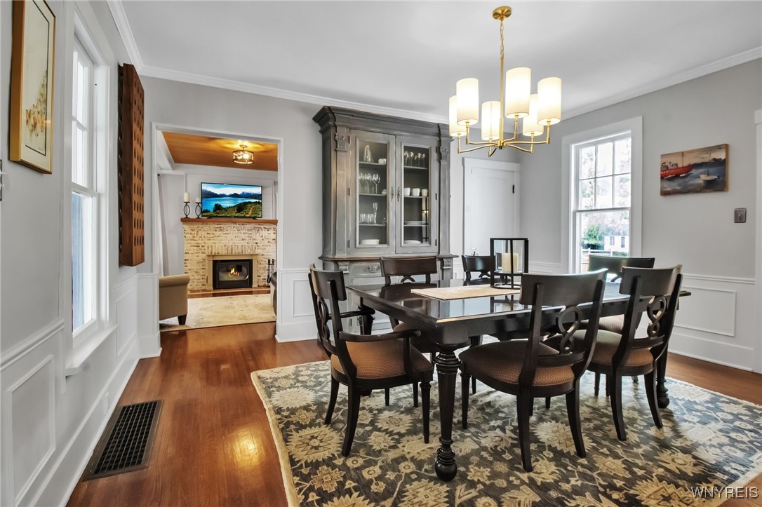 Aurora, New York, 14052, United States, 3 Bedrooms Bedrooms, ,3 BathroomsBathrooms,Residential,For Sale,1865001