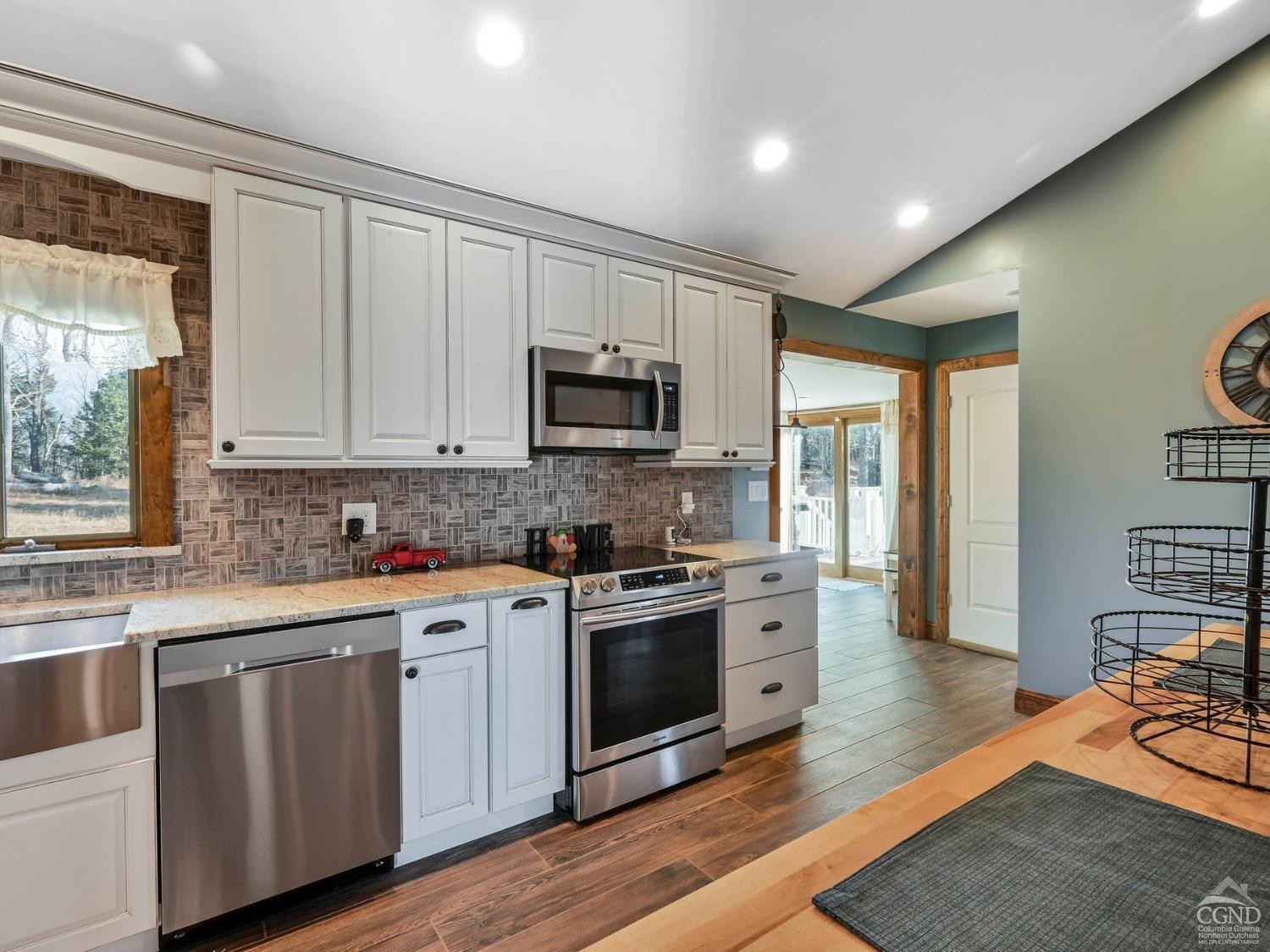 Jewett, New York, 12444, United States, 3 Bedrooms Bedrooms, ,2 BathroomsBathrooms,Residential,For Sale,1927489
