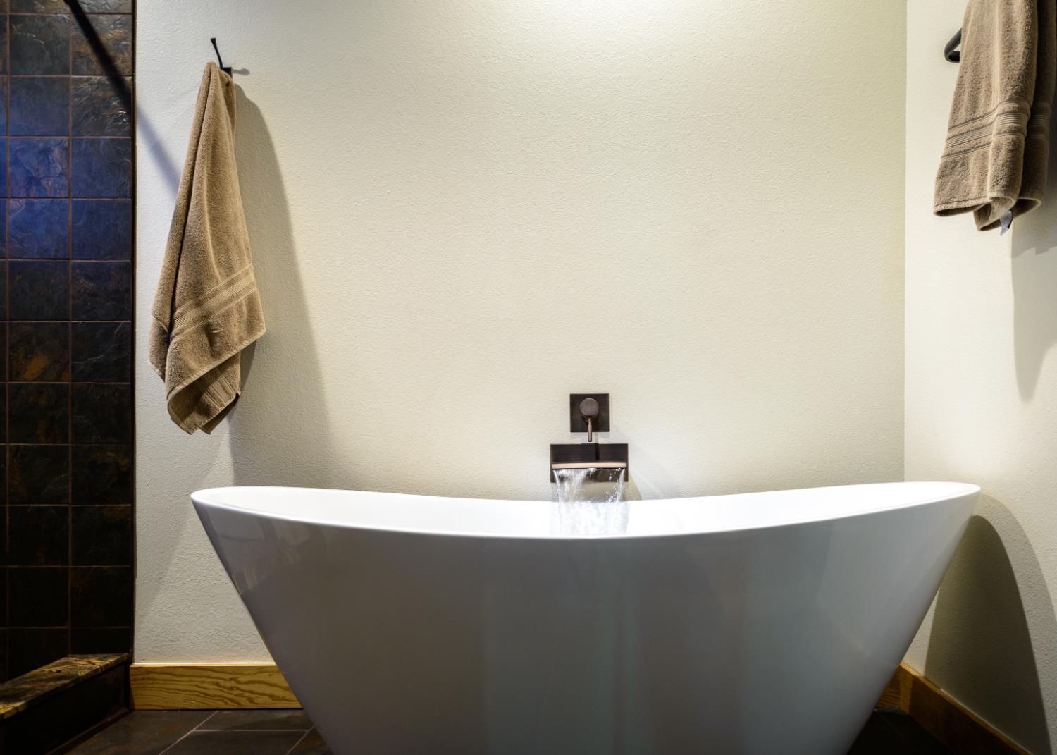 Yosemite West, California, 95389, United States, 2 Bedrooms Bedrooms, ,2 BathroomsBathrooms,Residential,For Sale,2005119