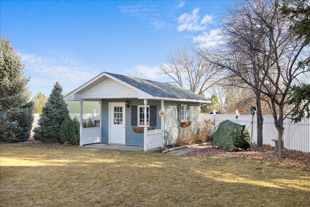 Billings, Montana, 59106, United States, 4 Bedrooms Bedrooms, ,3 BathroomsBathrooms,Residential,For Sale,2048330