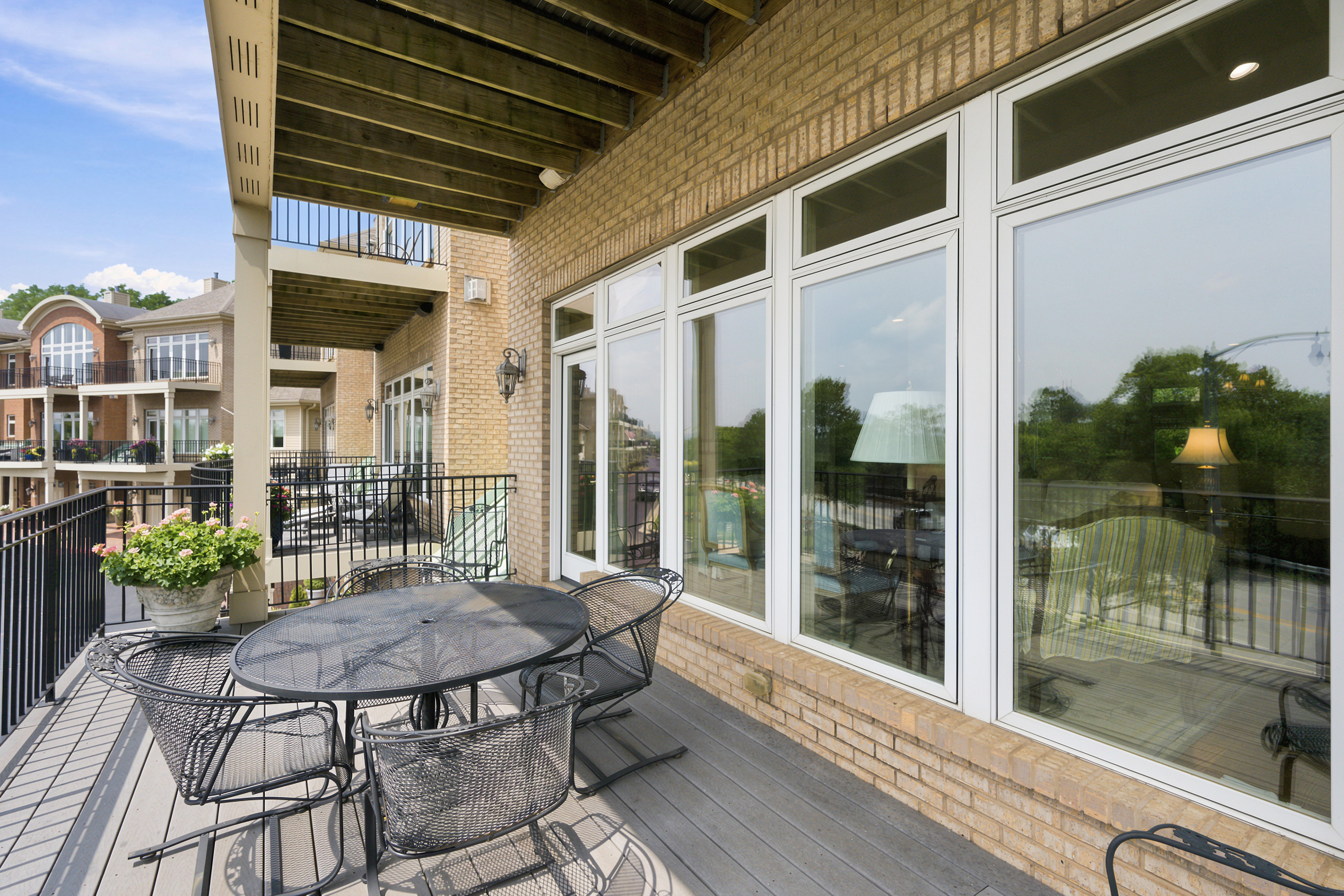  1498 Riverside Drive, Cincinnati, OH 45202 - 物件實景