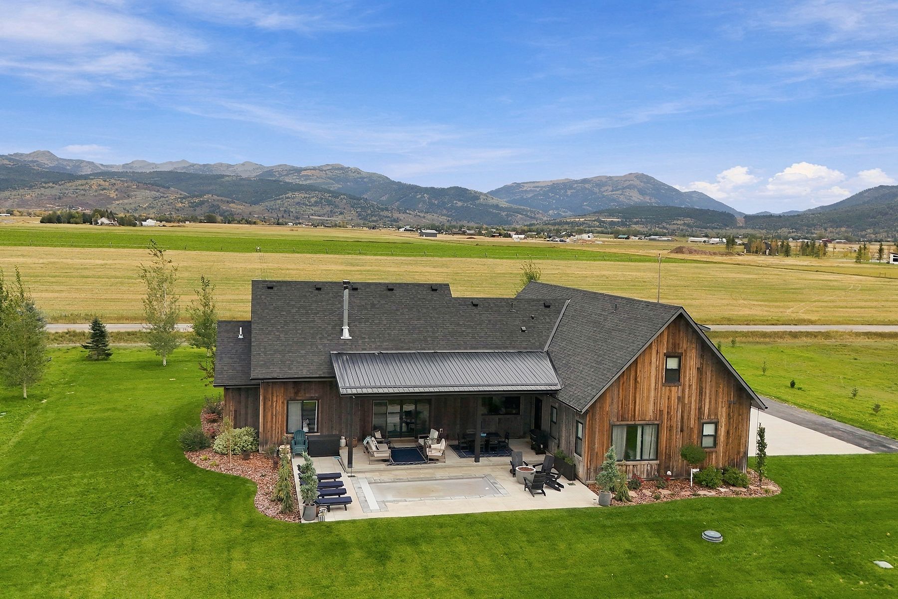  Turnkey Mountain Retreat - 物件實景