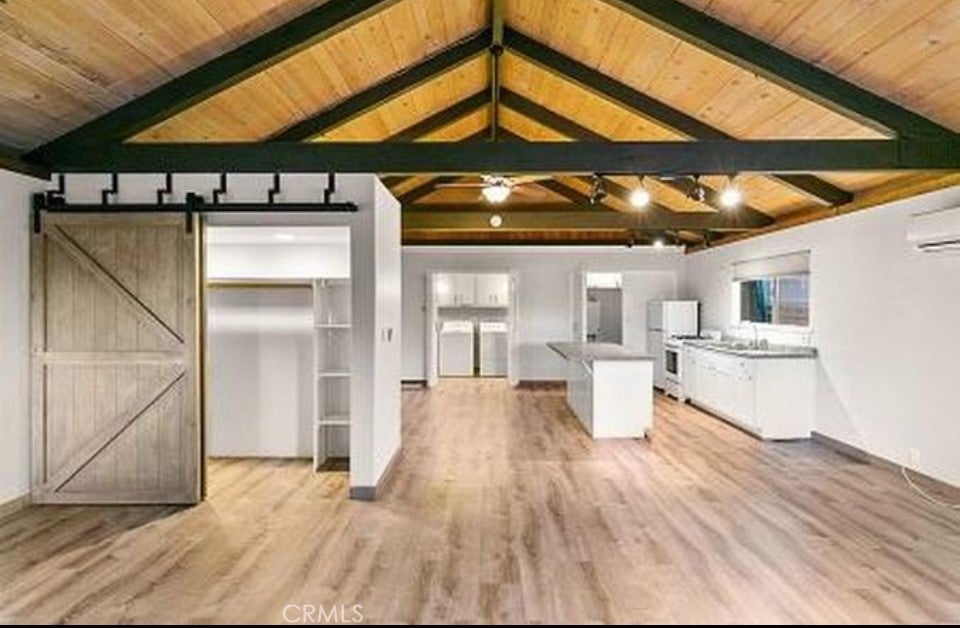 Lake Arrowhead, California, 92352, United States, 4 Bedrooms Bedrooms, ,3 BathroomsBathrooms,Residential,For Sale,1975175