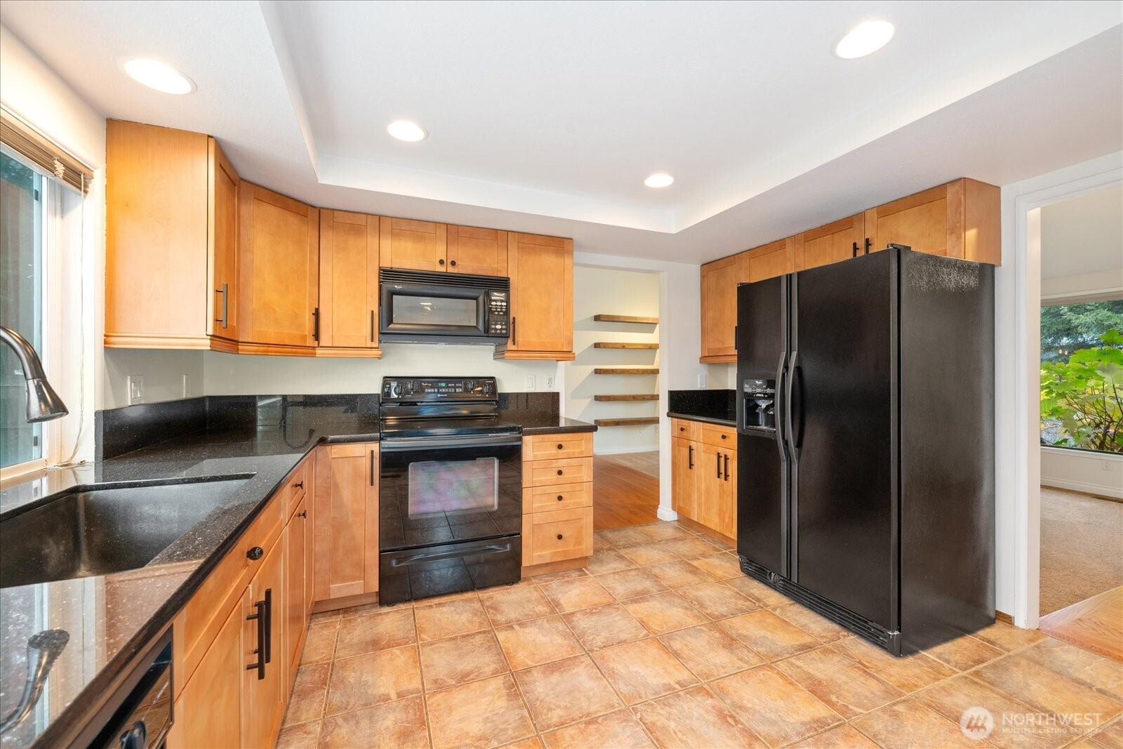 Renton, Washington, 98059, United States, 4 Bedrooms Bedrooms, ,1 BathroomBathrooms,Residential,For Sale,1989503