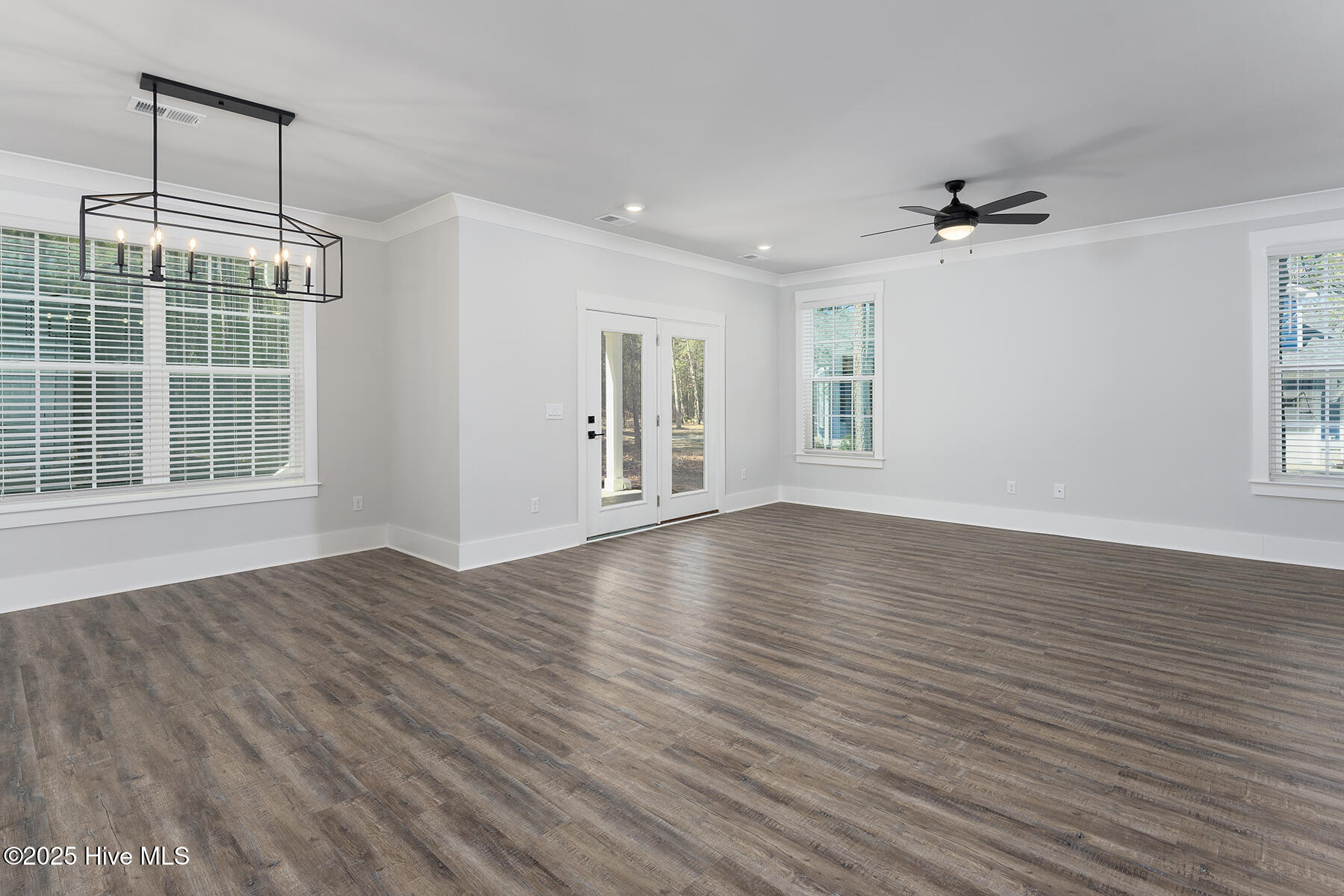Bolivia, North Carolina, 28422, United States, 4 Bedrooms Bedrooms, ,3 BathroomsBathrooms,Residential,For Sale,1804965