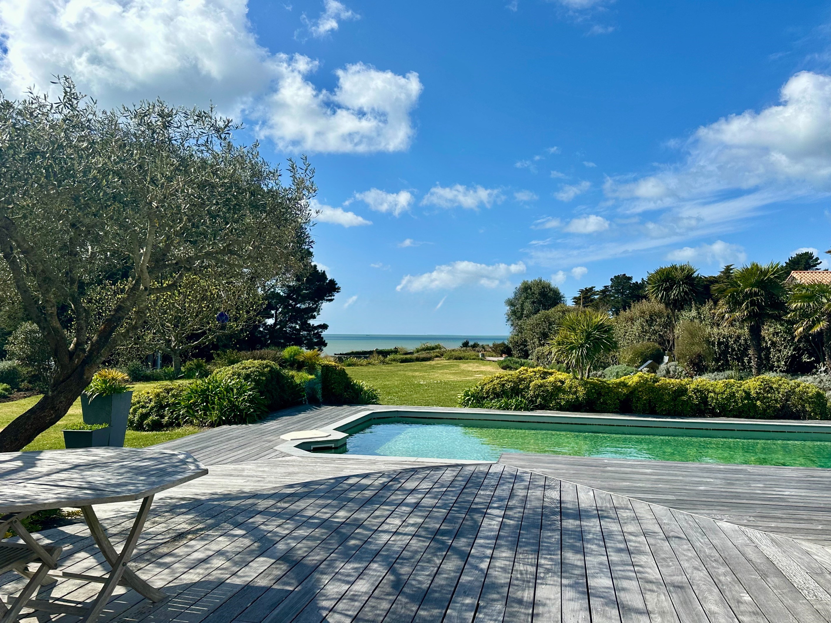  Exceptional Seafront Property – Exclusive Listing - 物件實景