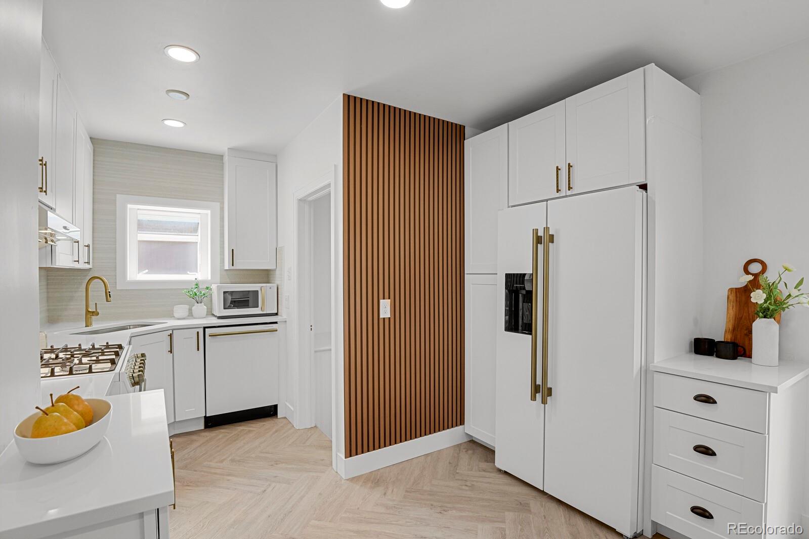 Denver, Colorado, 80220, United States, 4 Bedrooms Bedrooms, ,Residential,For Sale,1929138