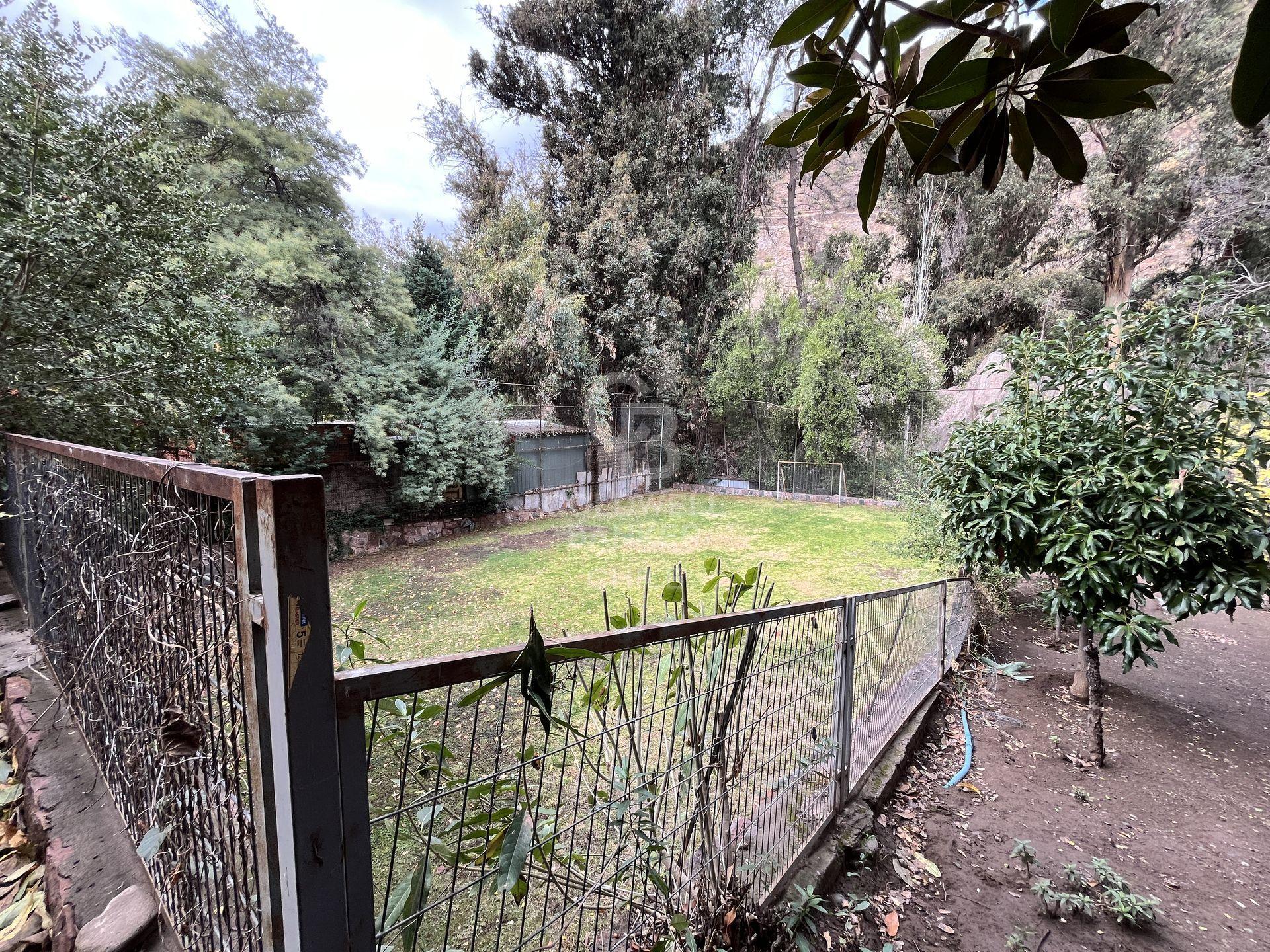 Lo Barnechea, Chile, 5 Bedrooms Bedrooms, ,4 BathroomsBathrooms,Residential,For Sale,1846882