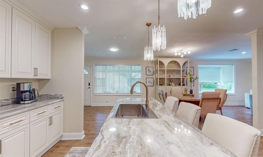 St Petersburg, Florida, 33713, United States, 3 Bedrooms Bedrooms, ,2 BathroomsBathrooms,Residential,For Sale,1985545