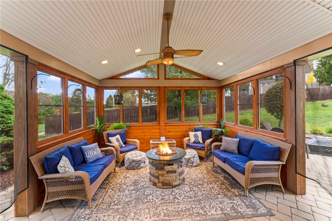 Venetia, Pennsylvania, 15367, United States, 4 Bedrooms Bedrooms, ,4 BathroomsBathrooms,Residential,For Sale,1987098