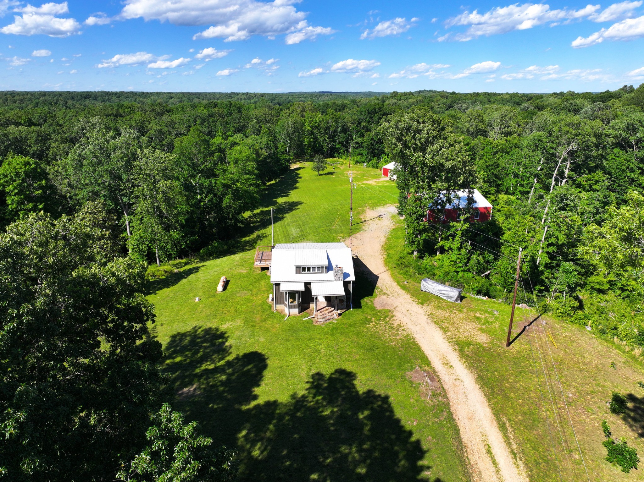 Dover, Tennessee, 37058, United States, 2 Bedrooms Bedrooms, ,2 BathroomsBathrooms,Residential,For Sale,2007547