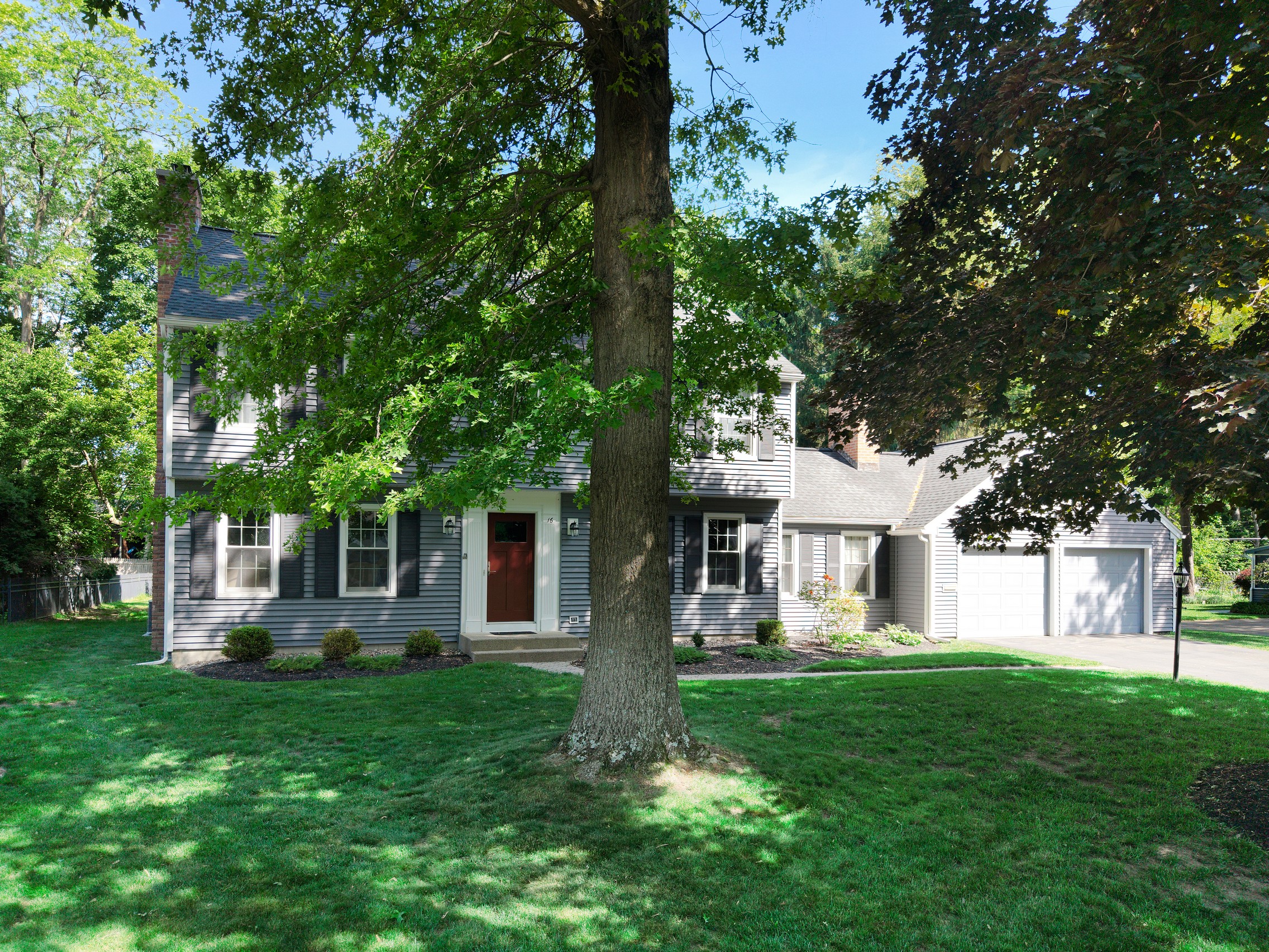  16 Longwood Drive, Bethlehem, NY, 12054 - 物件實景