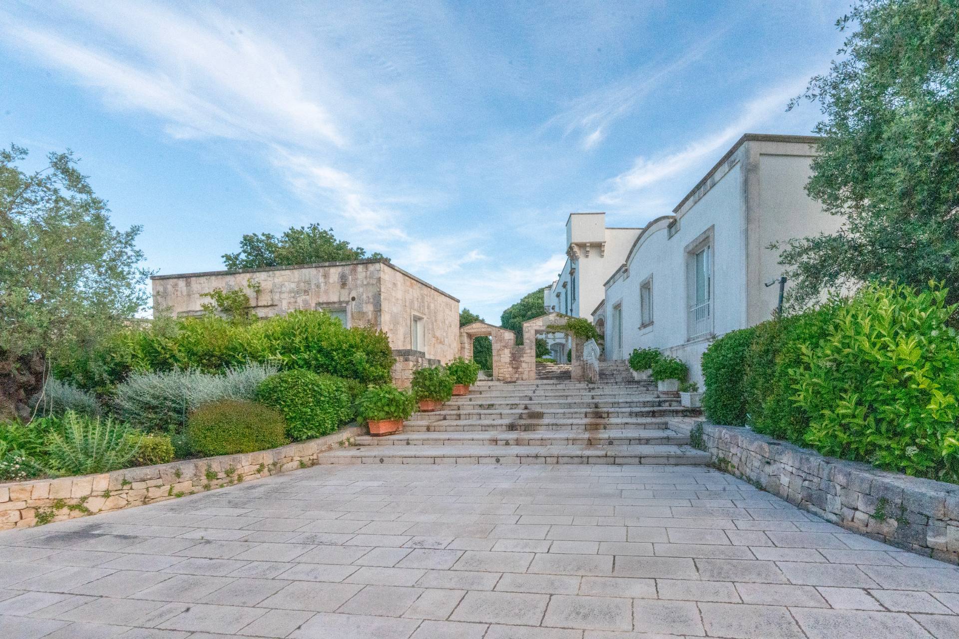 Martina Franca, Taranto, 74015, IT, 9 Bedrooms Bedrooms, ,12 BathroomsBathrooms,Residential,For Sale,1947823