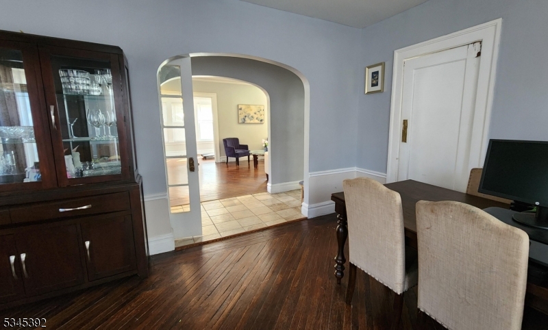 Newark City, New Jersey, 07112, United States, 4 Bedrooms Bedrooms, ,3 BathroomsBathrooms,Residential,For Sale,1804367