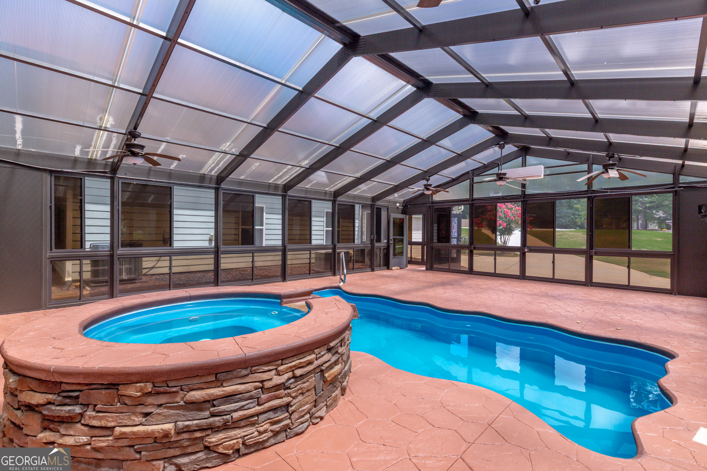 Senoia, Georgia, 30276, United States, 4 Bedrooms Bedrooms, ,3 BathroomsBathrooms,Residential,For Sale,1970203