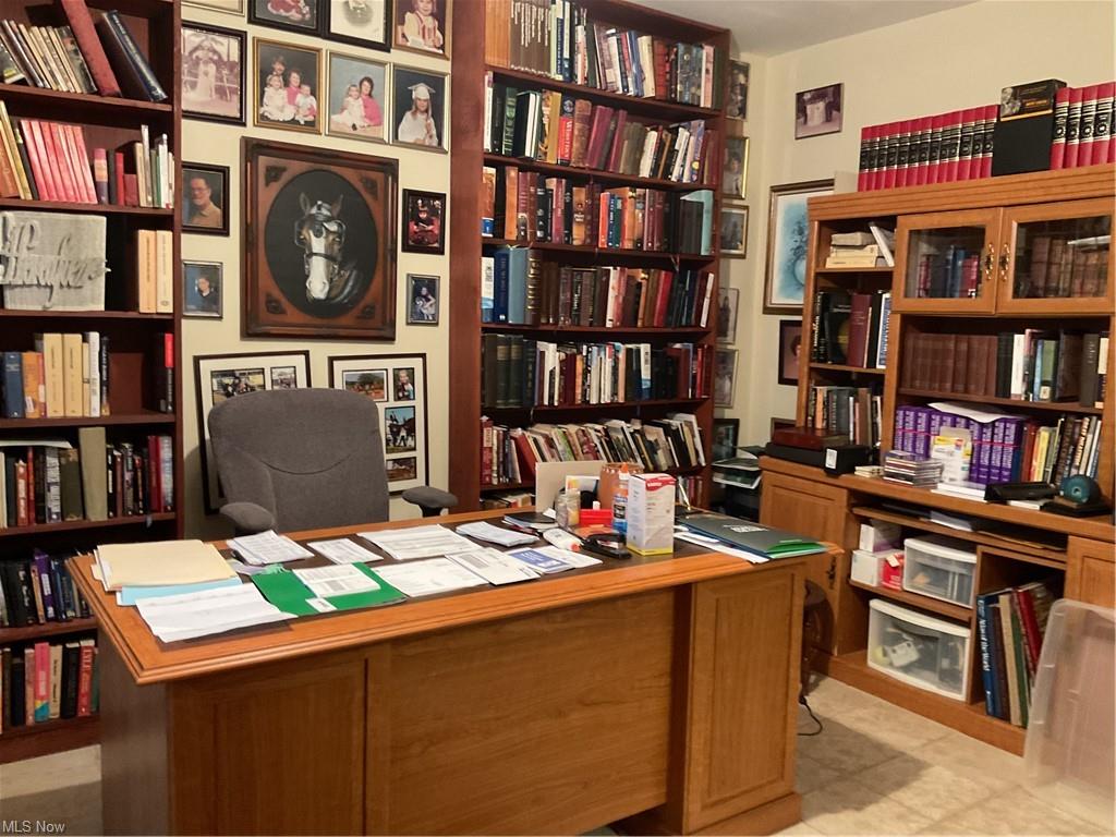 Mount Alto, West Virginia, 25264, United States, 4 Bedrooms Bedrooms, ,3 BathroomsBathrooms,Residential,For Sale,1979084