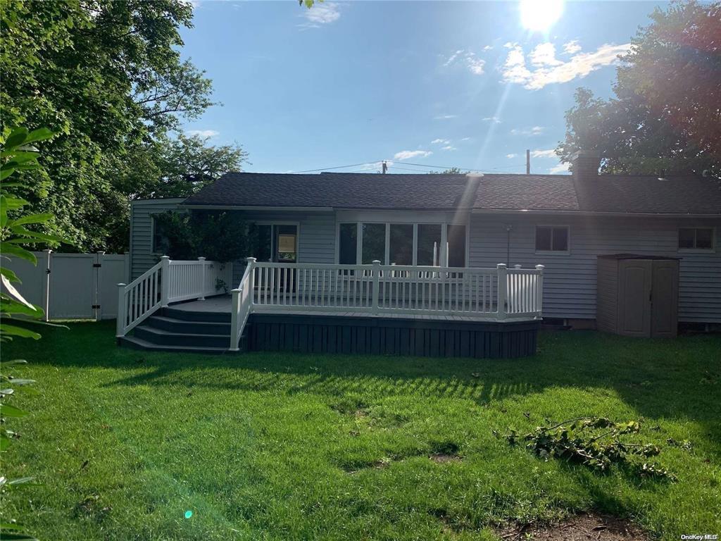 Plainview, New York, 11803, United States, 3 Bedrooms Bedrooms, ,2 BathroomsBathrooms,Residential,For Sale,1751555
