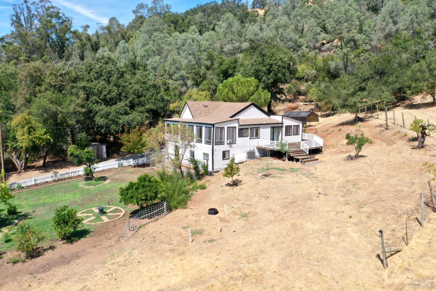 Cloverdale, California, 95425, United States, 3 Bedrooms Bedrooms, ,4 BathroomsBathrooms,Residential,For Sale,1941601
