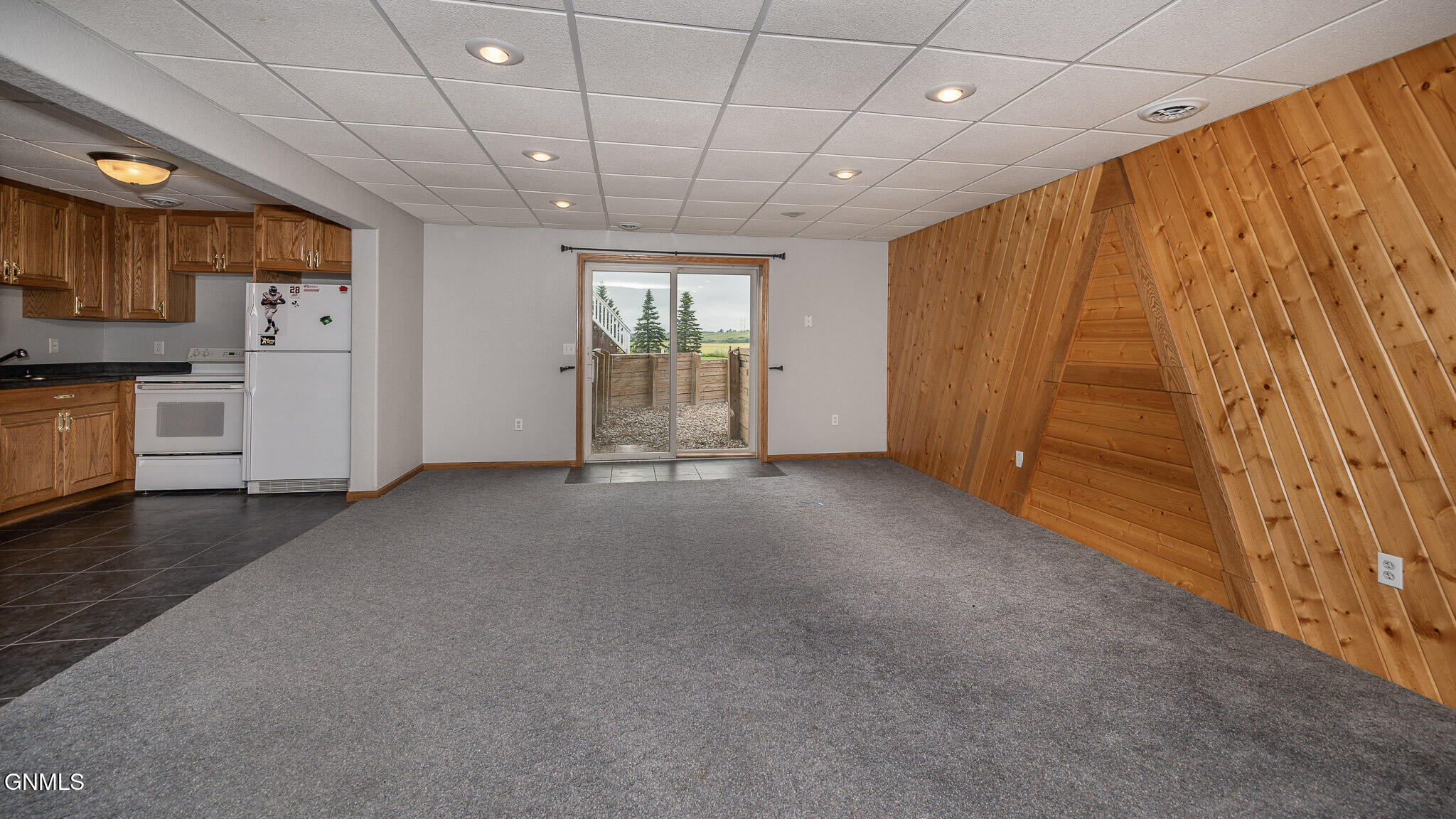 Center, North Dakota, 58530, United States, 4 Bedrooms Bedrooms, ,3 BathroomsBathrooms,Residential,For Sale,1982798