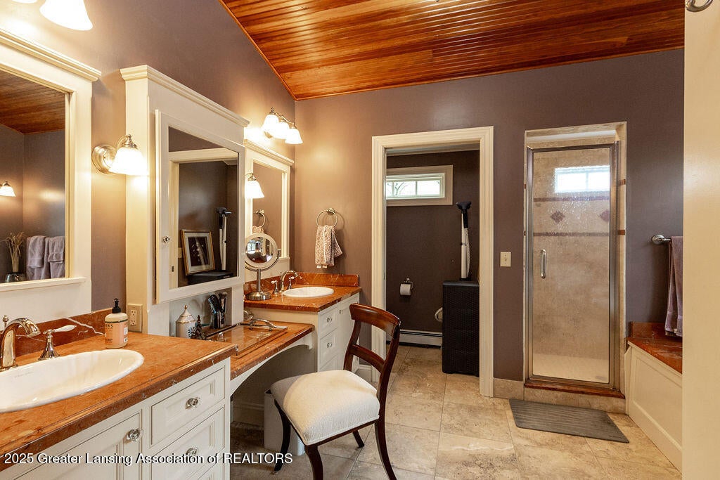 East Lansing, Michigan, 48823, United States, 6 Bedrooms Bedrooms, ,6 BathroomsBathrooms,Residential,For Sale,1818368