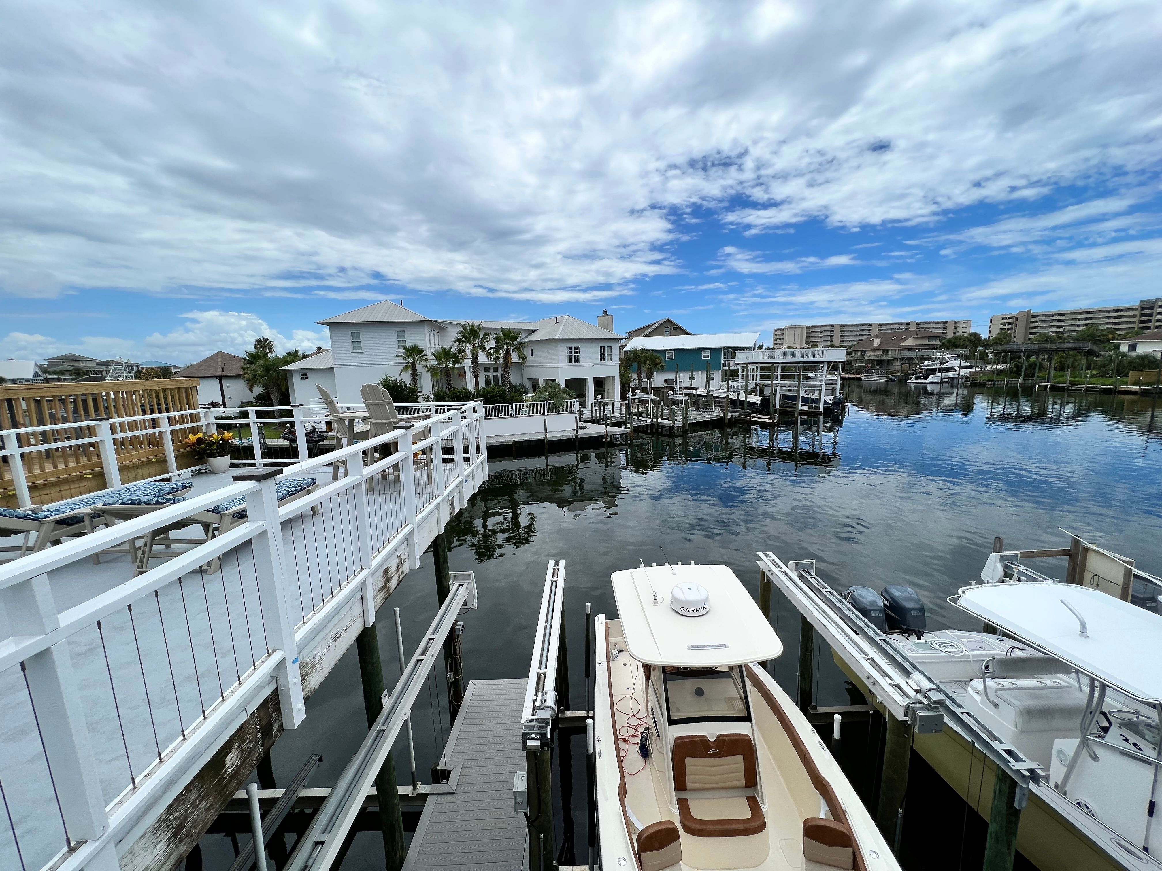 Fully Renovated Harborfront Townhome With 40-Foot Boat Slip, Destin ...