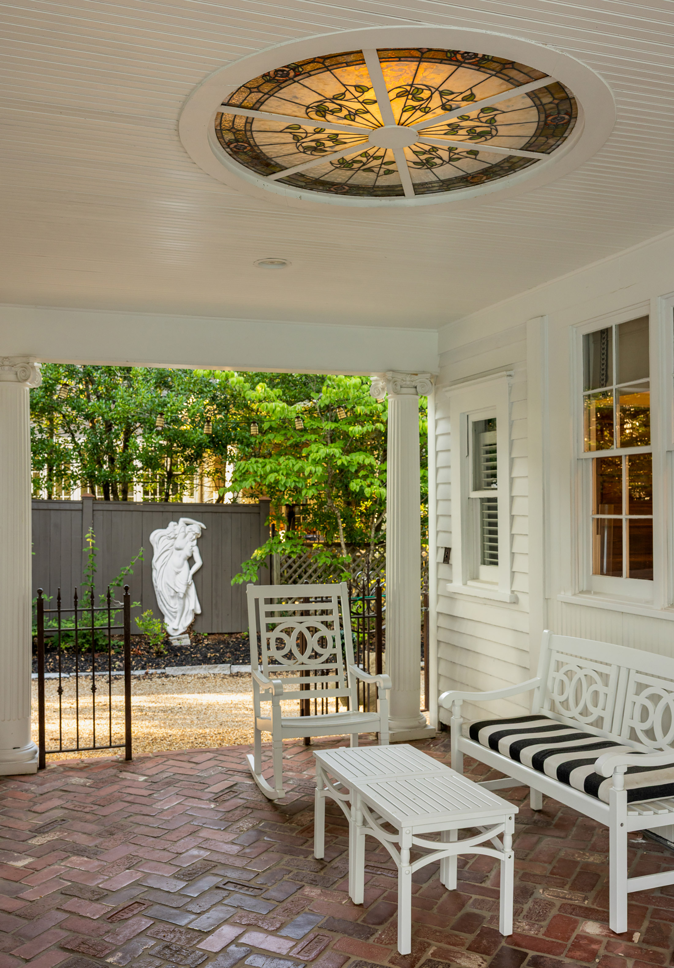  A Curated Historic Estate of Extraordinary Detail and Design - 物件實景