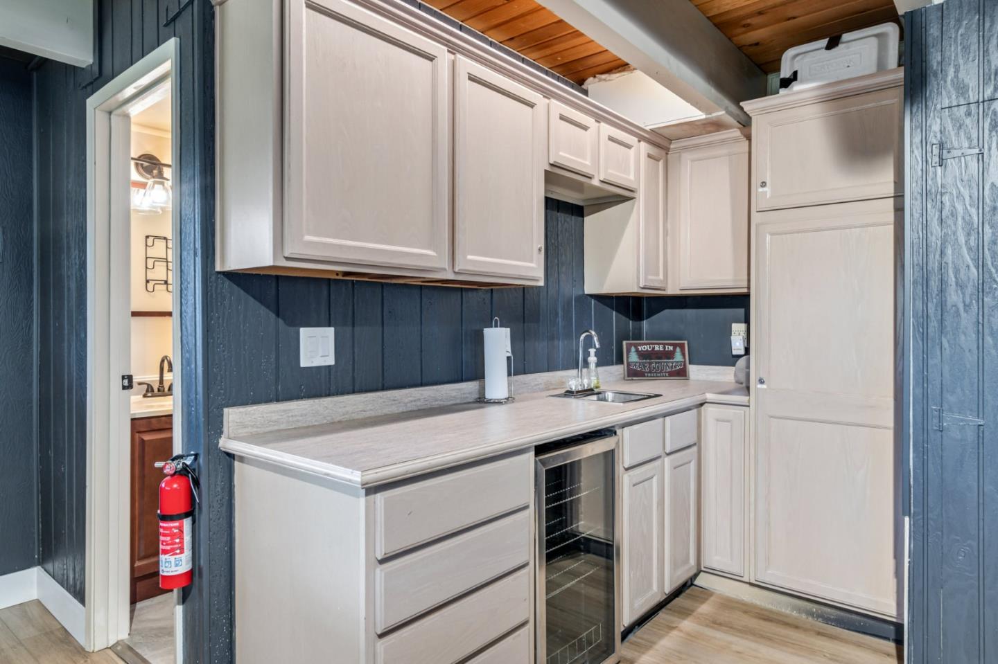 Groveland, California, 95321, United States, 2 Bedrooms Bedrooms, ,3 BathroomsBathrooms,Residential,For Sale,1962373