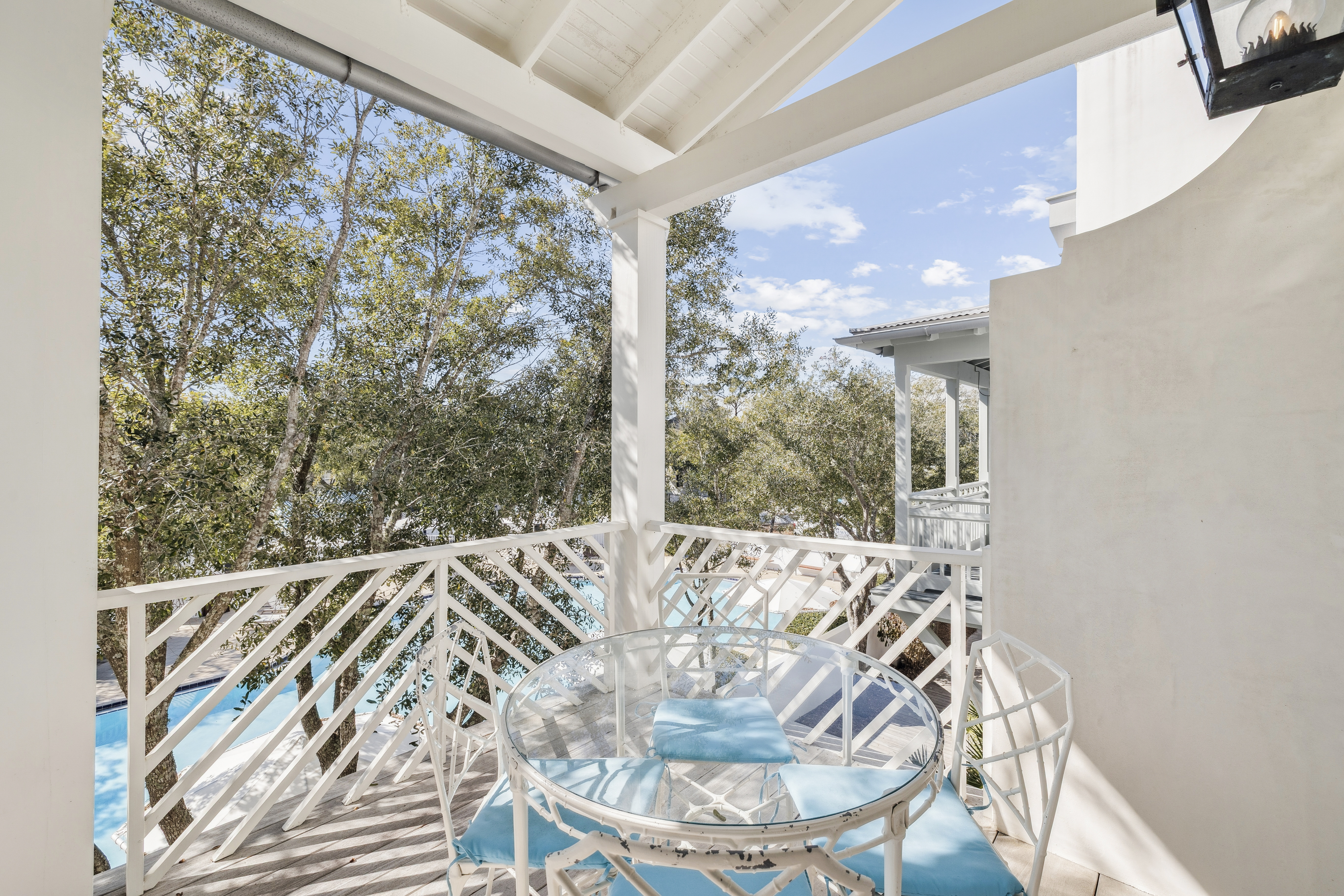  Never-Rented Home With Carriage House Overlooking Community Pool - 物件實景
