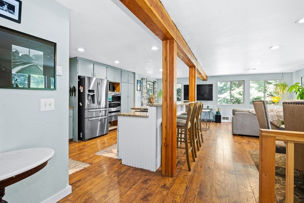 McCall, Idaho, 83638, United States, 3 Bedrooms Bedrooms, ,2 BathroomsBathrooms,Residential,For Sale,2049028