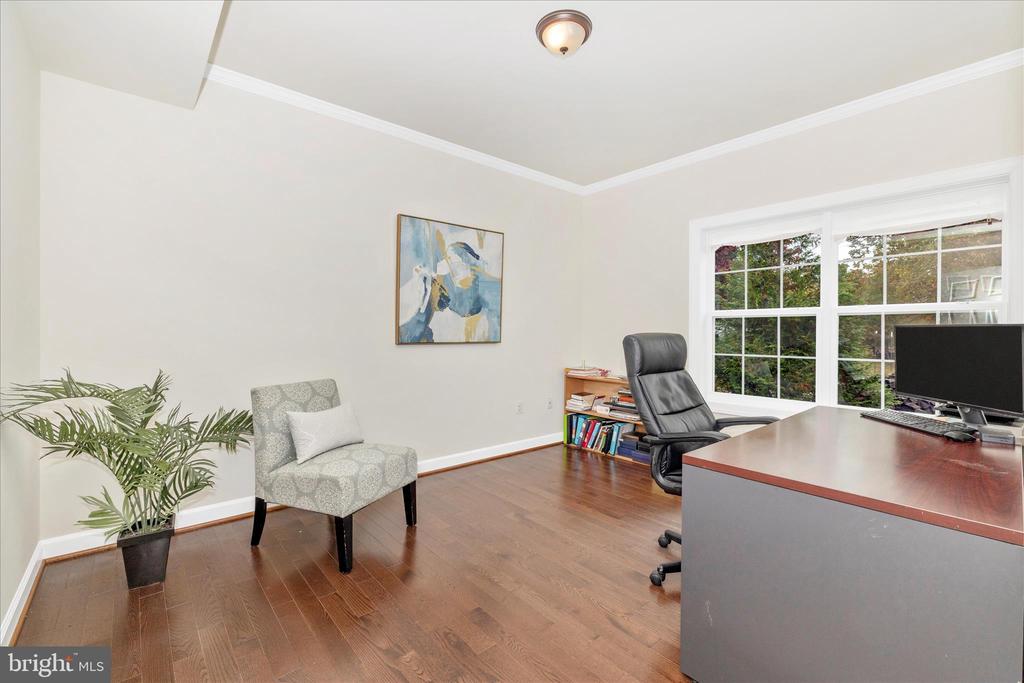 Frederick, Maryland, 21702, United States, 4 Bedrooms Bedrooms, ,3 BathroomsBathrooms,Residential,For Sale,1987380