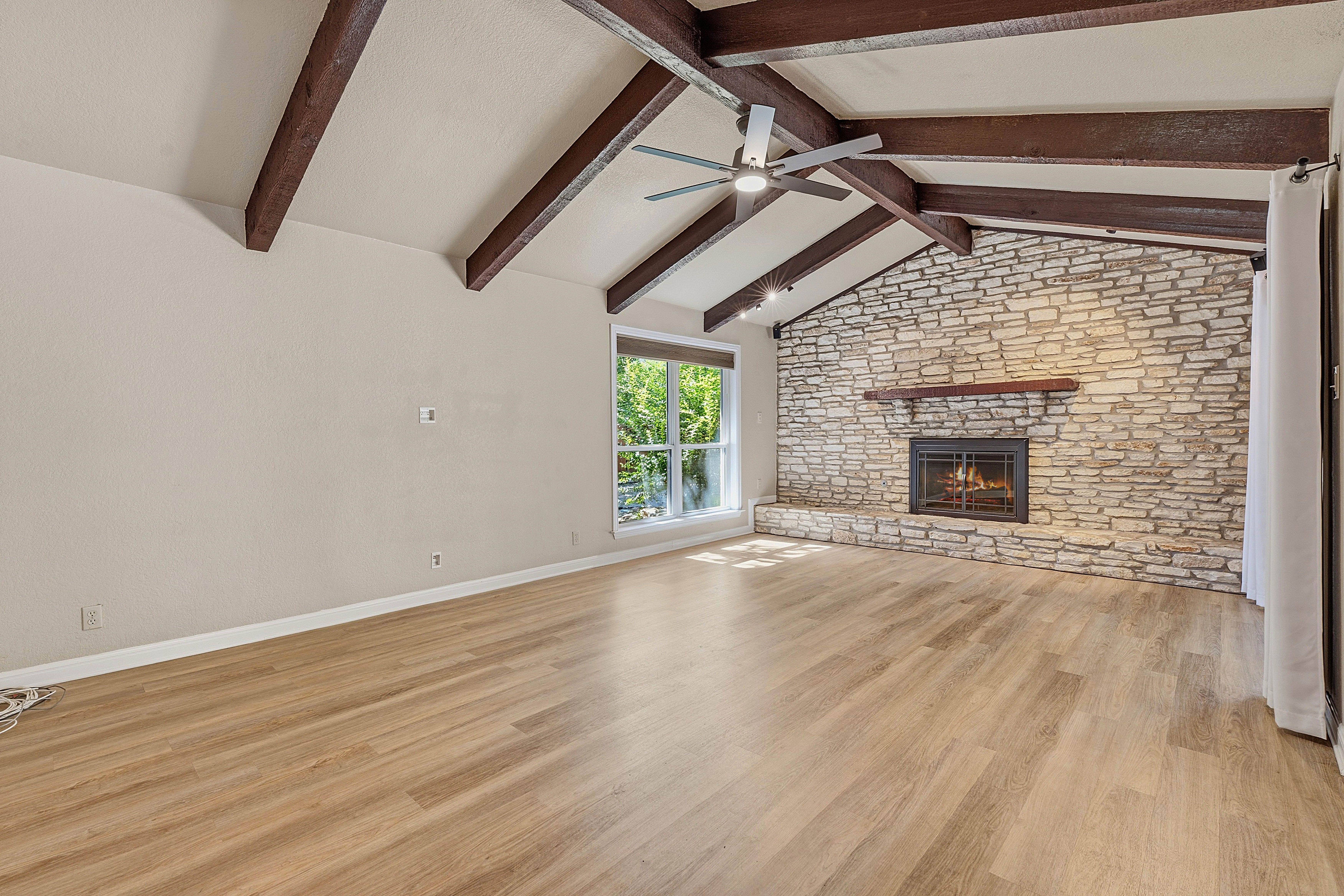  Updated Georgetown Home on 1/3 Acre with no HOA - 物件實景
