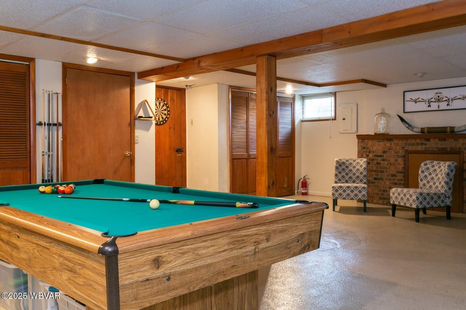 Muncy, Pennsylvania, 17756, United States, 4 Bedrooms Bedrooms, ,3 BathroomsBathrooms,Residential,For Sale,1995439