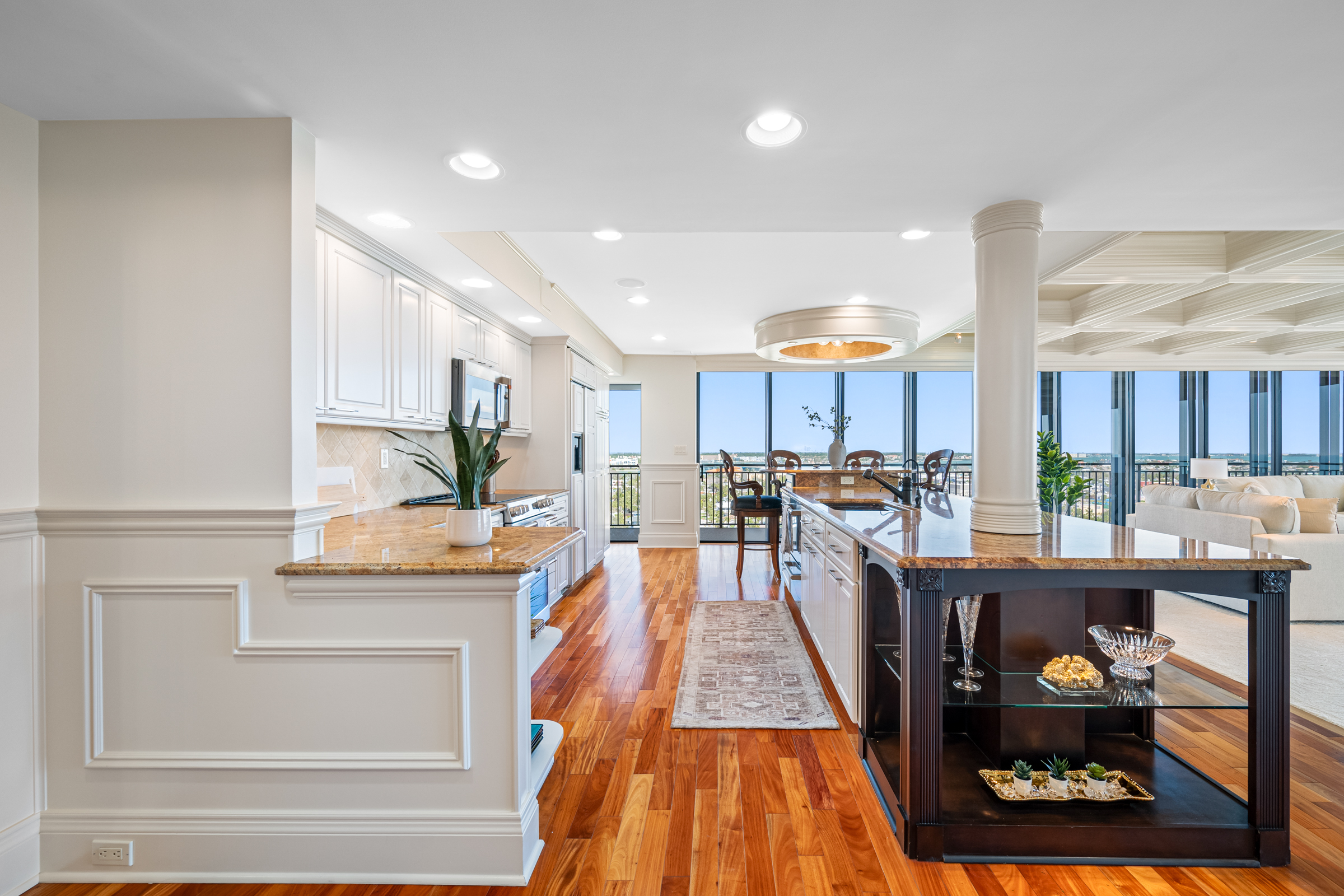 Treasure Island, Florida, 33706, United States, 2 Bedrooms Bedrooms, ,4 BathroomsBathrooms,Residential,For Sale,1830470
