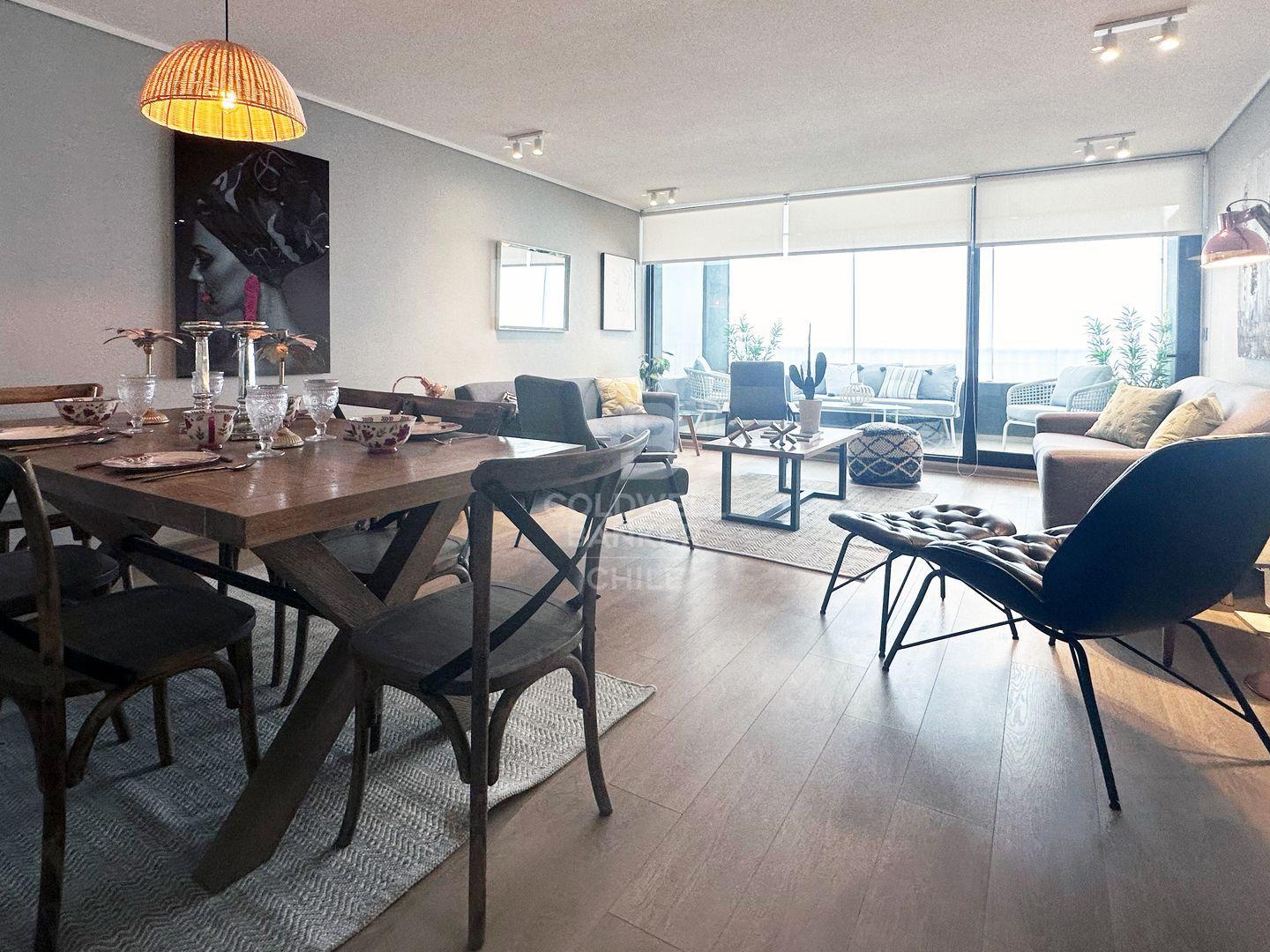 Vitacura, Chile, 4 Bedrooms Bedrooms, ,4 BathroomsBathrooms,Residential,For Sale,1927454