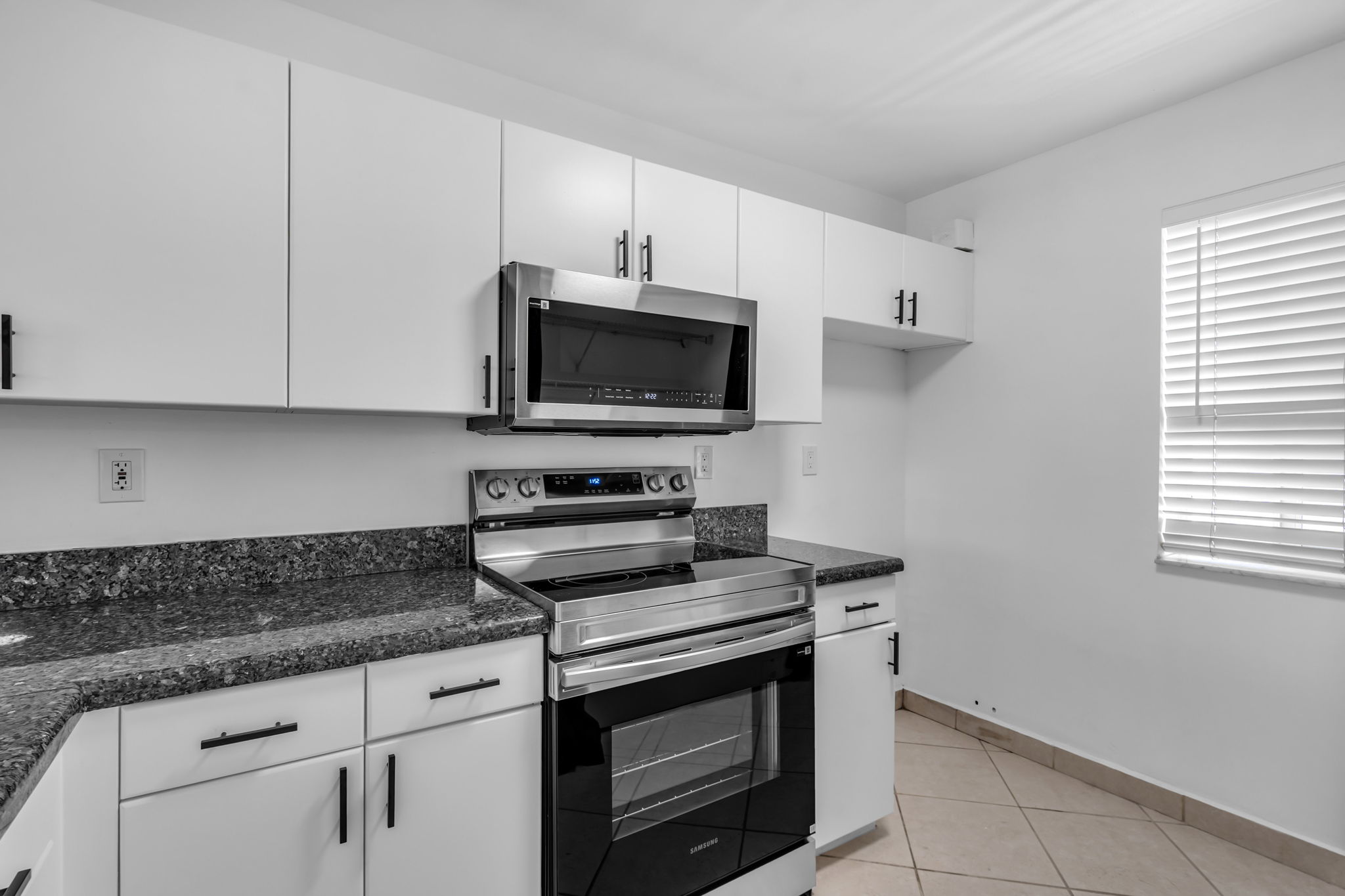  1401 Bay Rd, Miami Beach, FL, 33139 - 物件實景