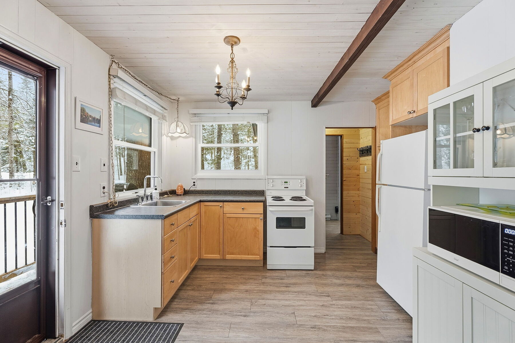  Serene Irondale River Cottage - 物件實景