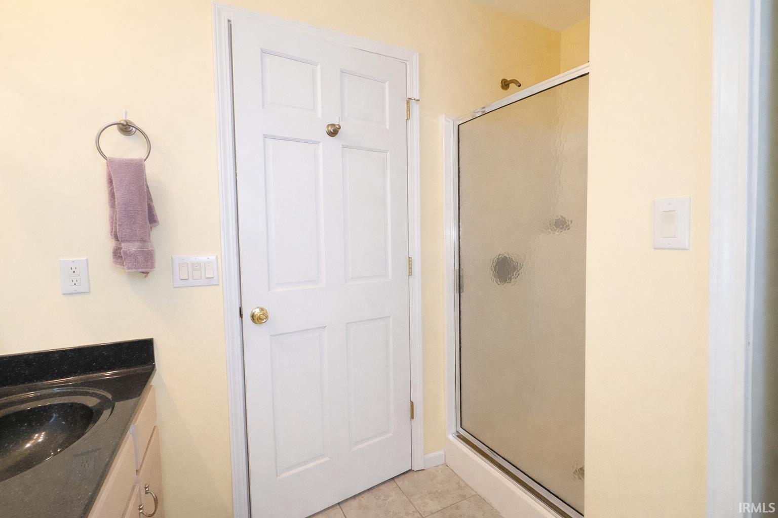 Angola, Indiana, 46703, United States, 3 Bedrooms Bedrooms, ,3 BathroomsBathrooms,Residential,For Sale,2018317