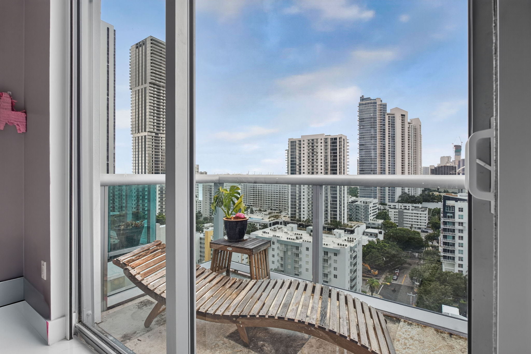  333 24 St, Miami, FL, 33137 - 物件實景