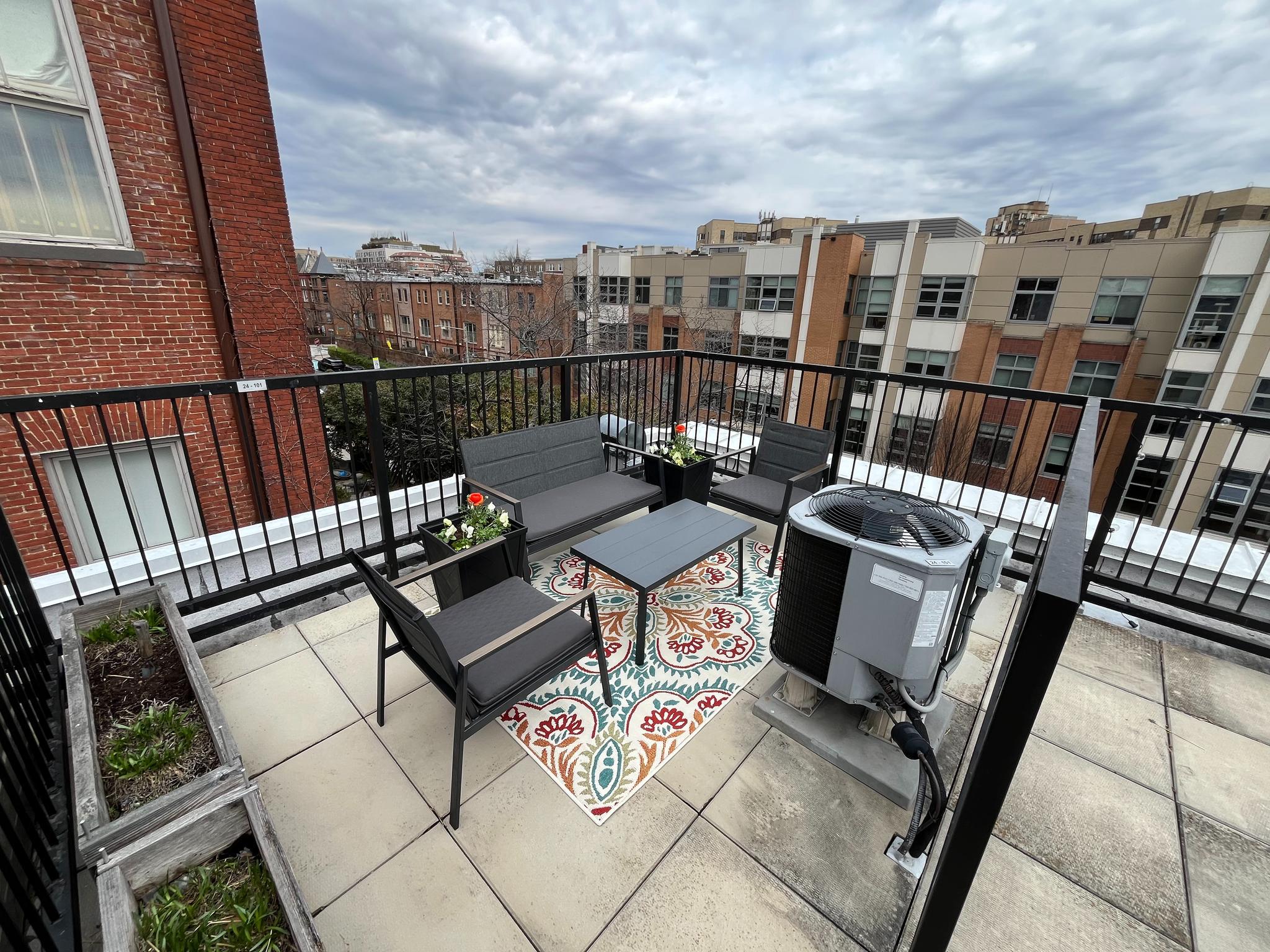  2424 17 Street NW, Washington, DC, 20009 - 物件實景