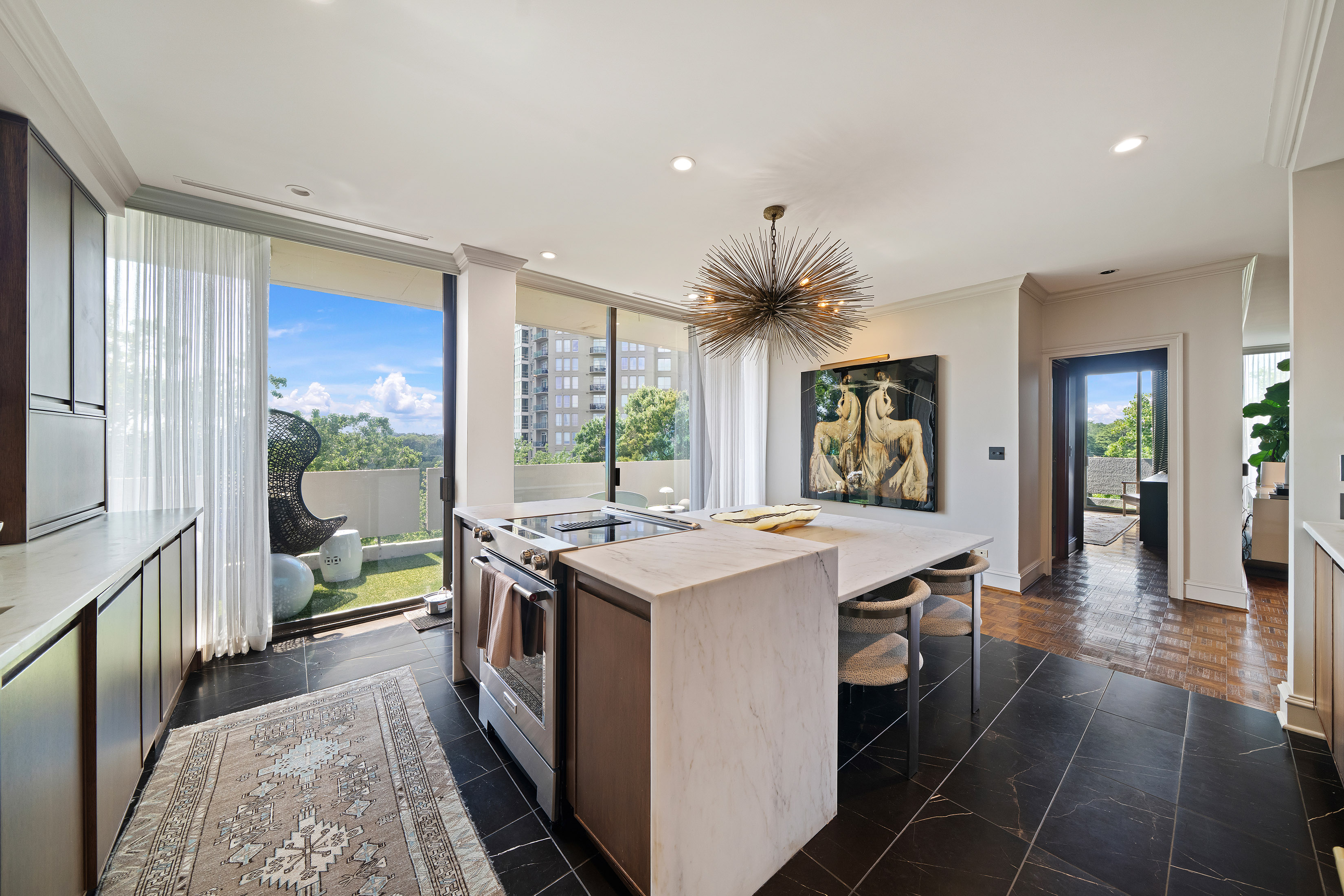  Thoughtfully Reimagined for Modern Living - 物件實景