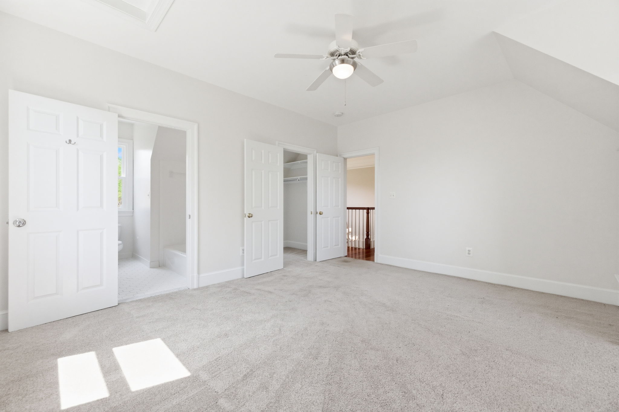  15018 Clover Hill Road, Waterford, VA 20197 - 物件實景