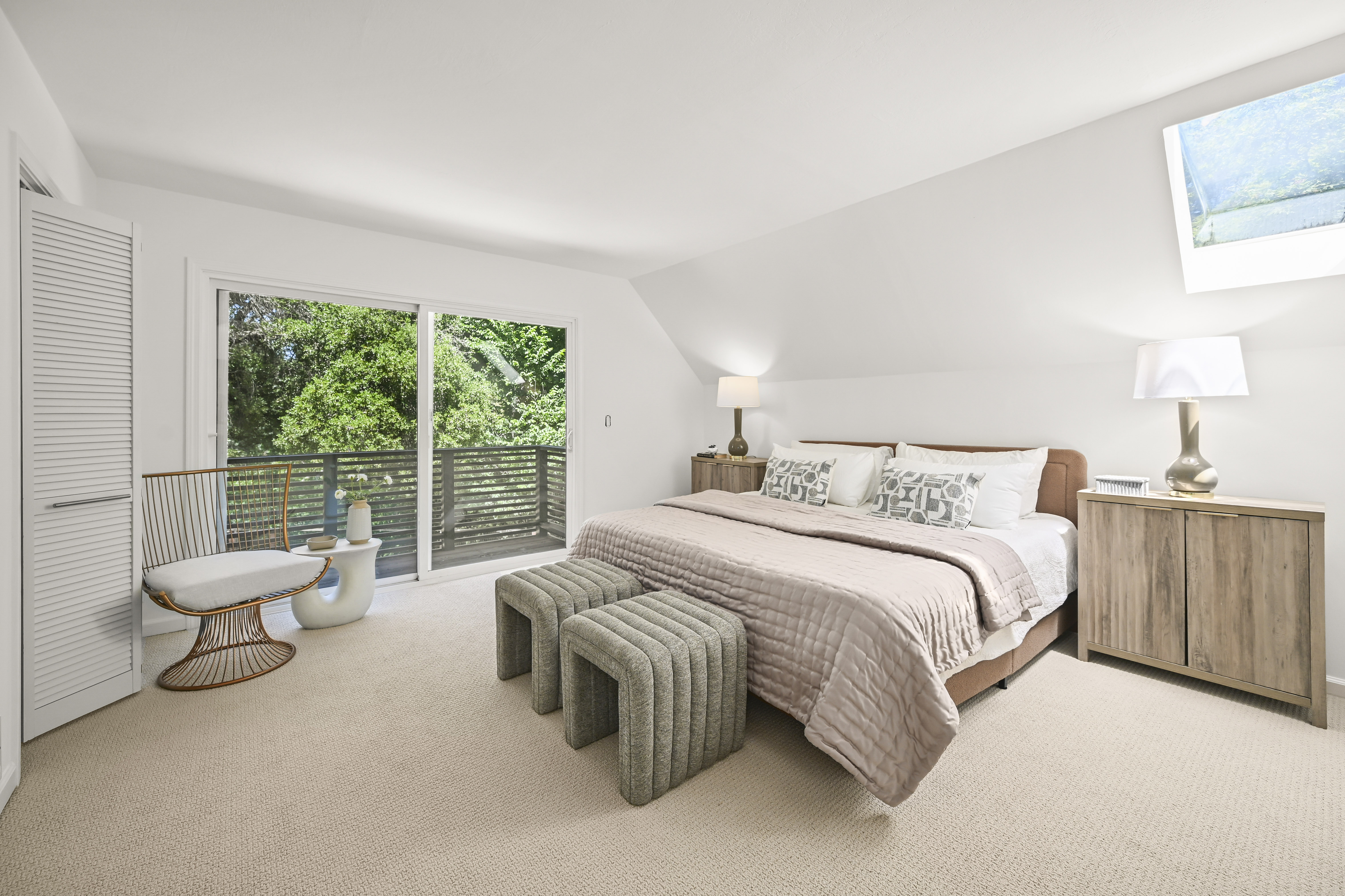  Exceptional Creekside Home in Desirable Saranap - 物件實景