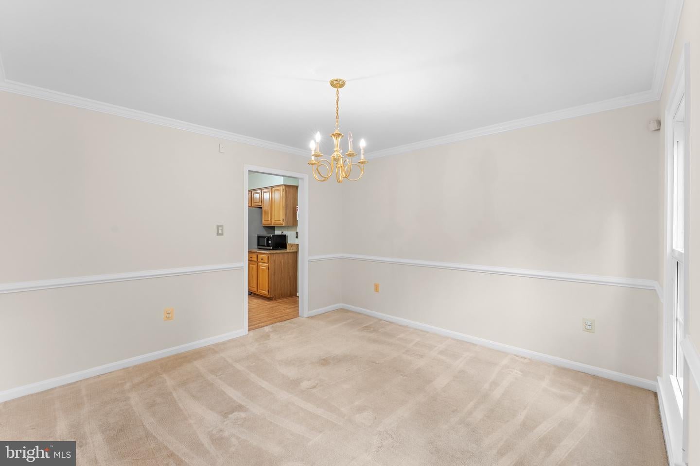 BOWIE, Maryland, 20720, United States, 4 Bedrooms Bedrooms, ,4 BathroomsBathrooms,Residential,For Sale,1897173