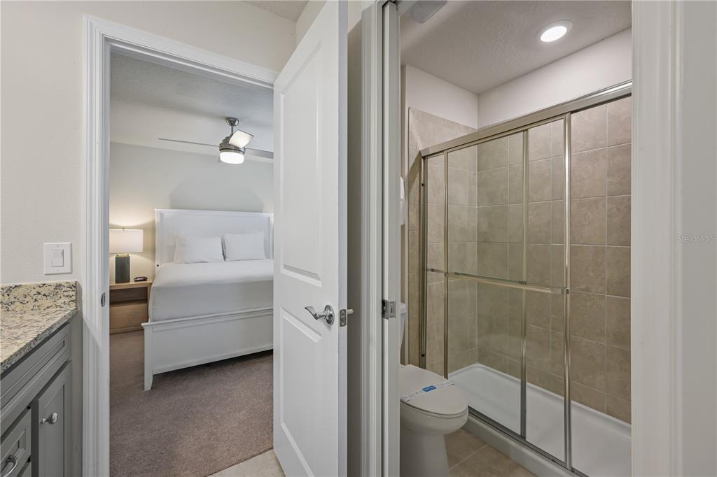 Davenport, Florida, 33897, United States, 9 Bedrooms Bedrooms, ,8 BathroomsBathrooms,Residential,For Sale,1964682